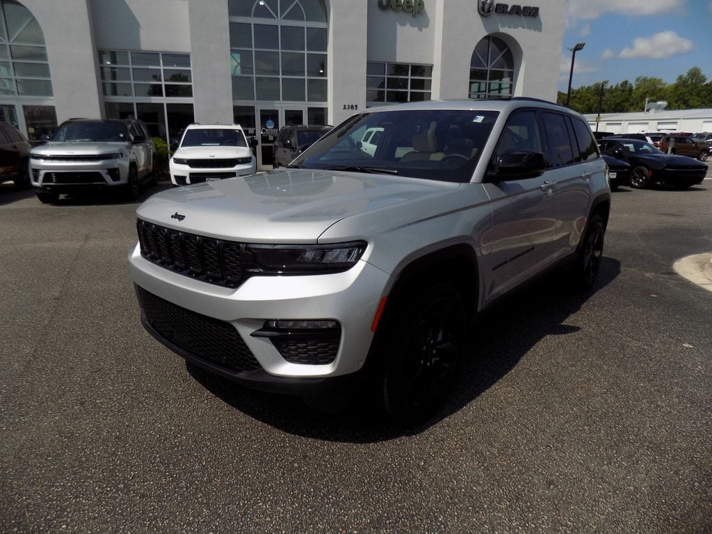 Certified 2025 Jeep Grand Cherokee Limited SUV