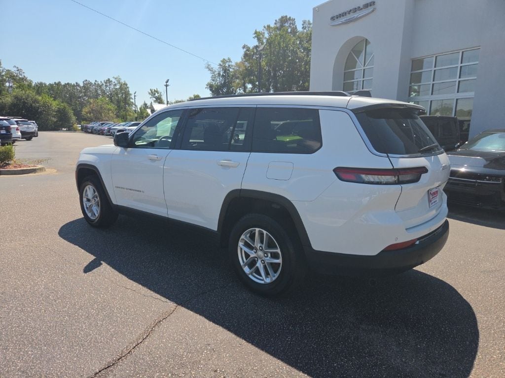 Used 2025 Jeep Grand Cherokee L Laredo SUV