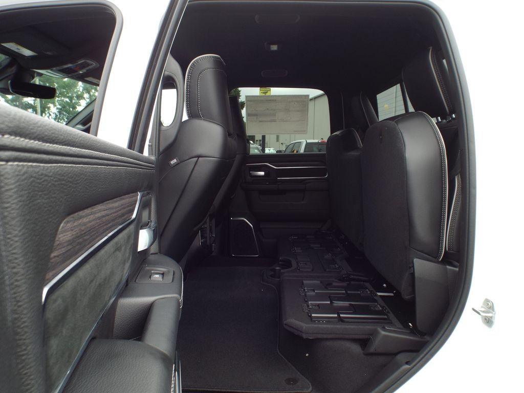 2026 RAM 2500 Laramie - Photo 22