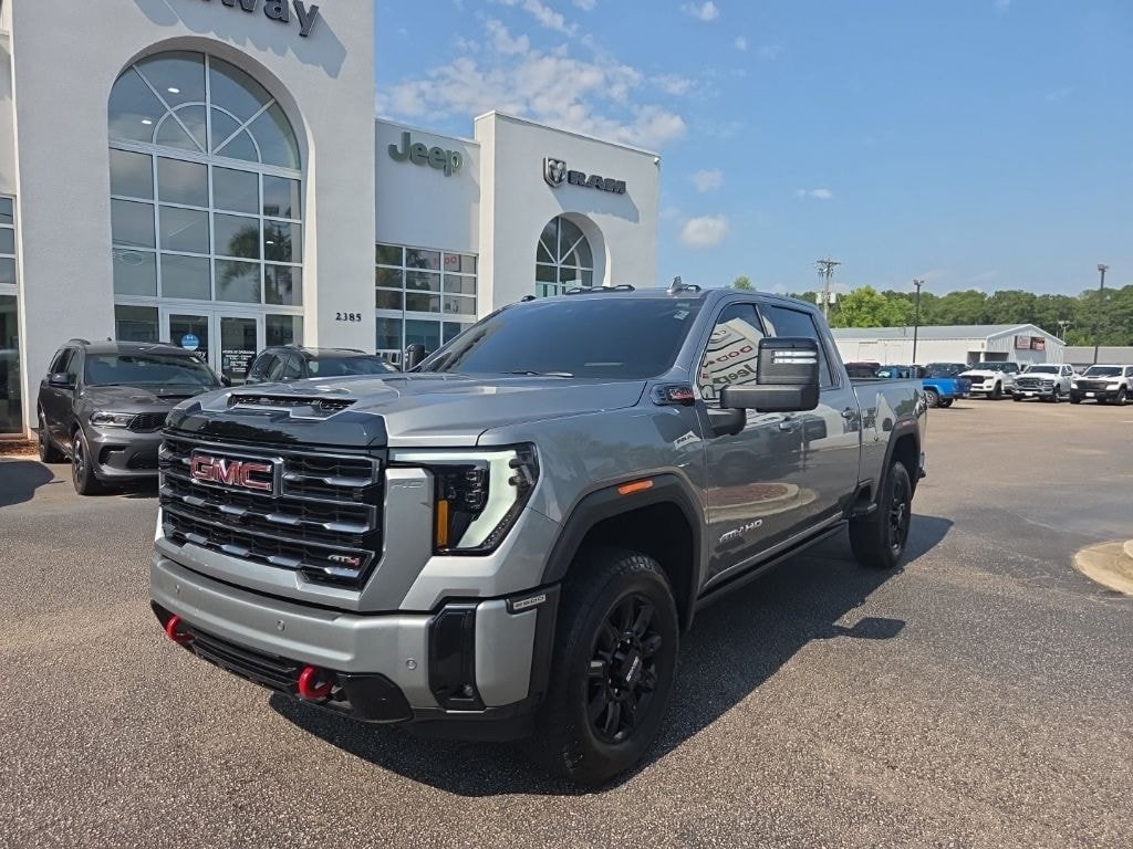 Used 2025 GMC Sierra 2500HD AT4 Truck