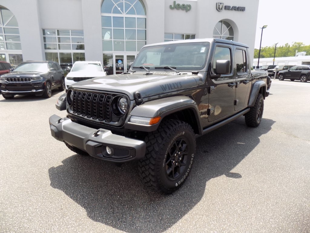 Certified 2025 Jeep Gladiator Willys Truck