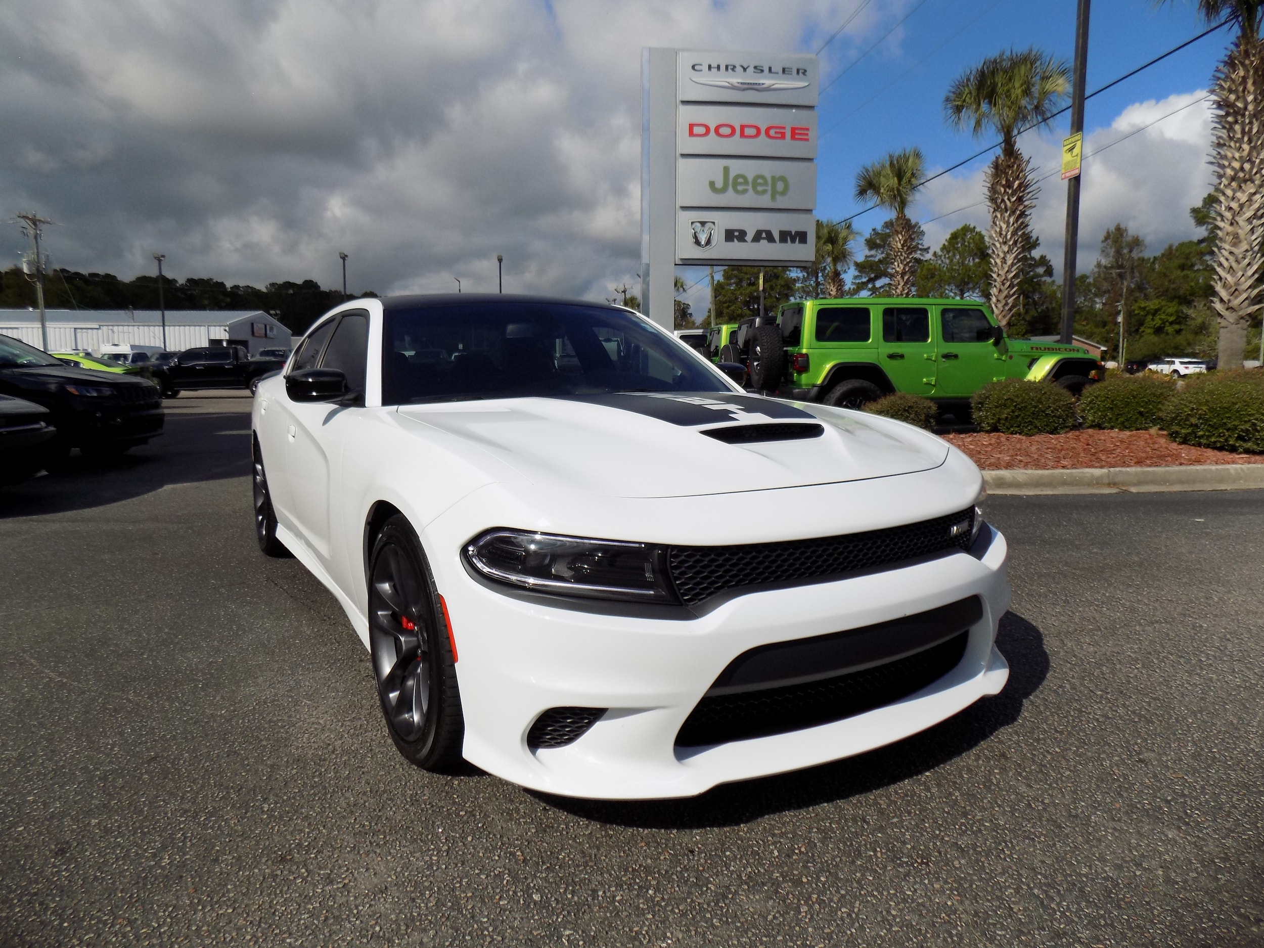 2023 Dodge Charger R/T's photo
