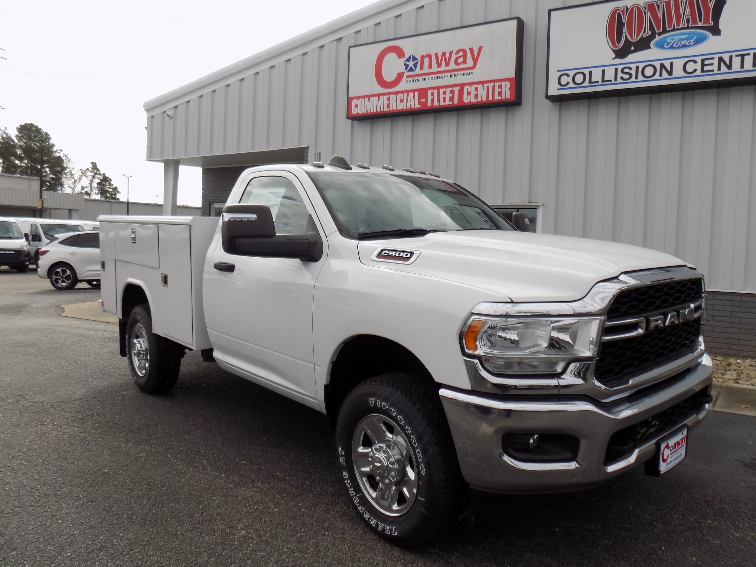2024 RAM 2500 Tradesman 4X4 Regular Cab's photo