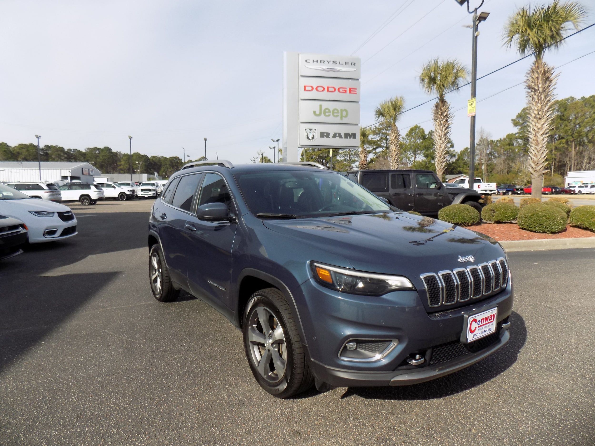 2021 Jeep Cherokee Limited's photo