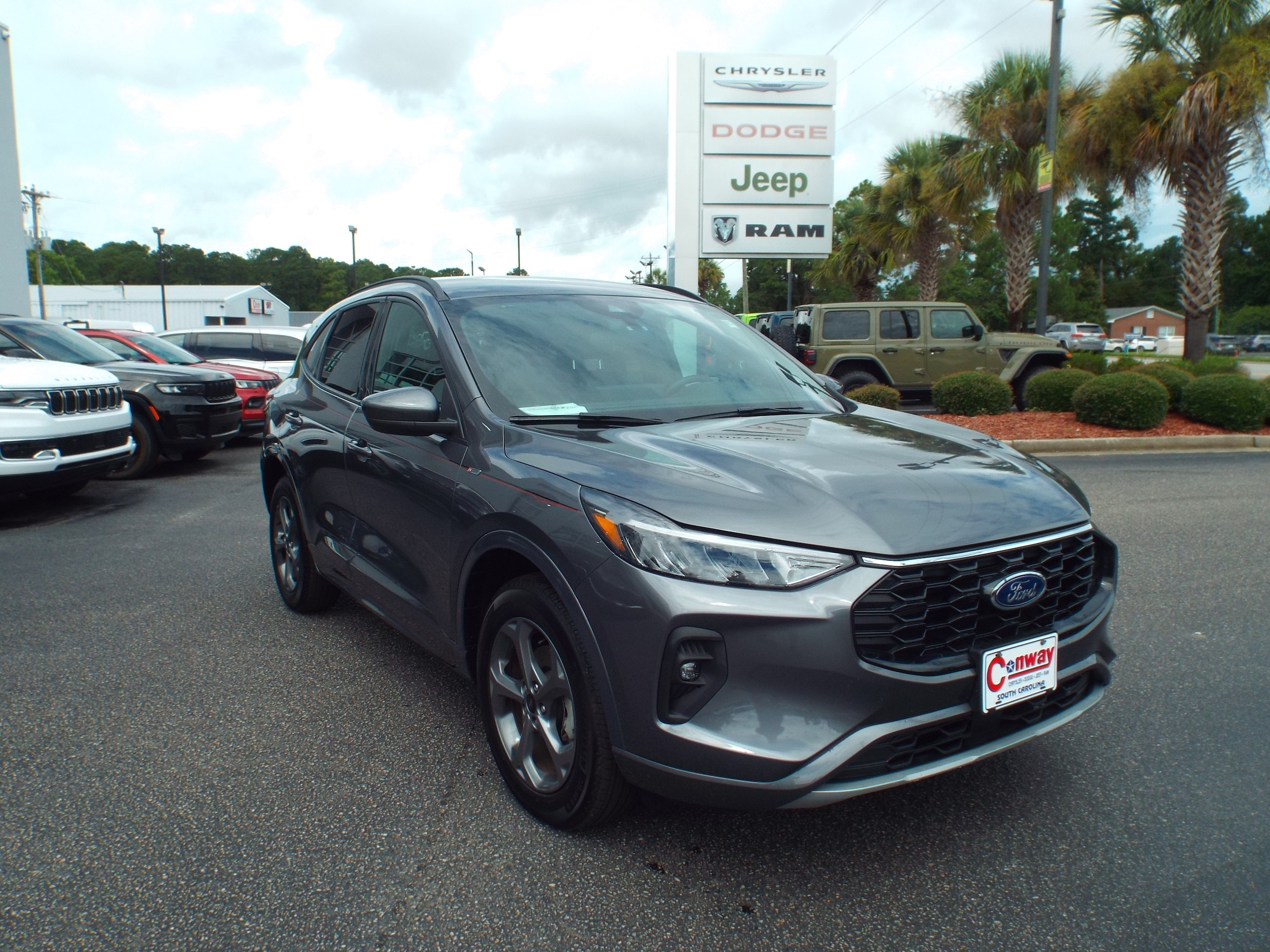 2023 Ford Escape ST-Line Select