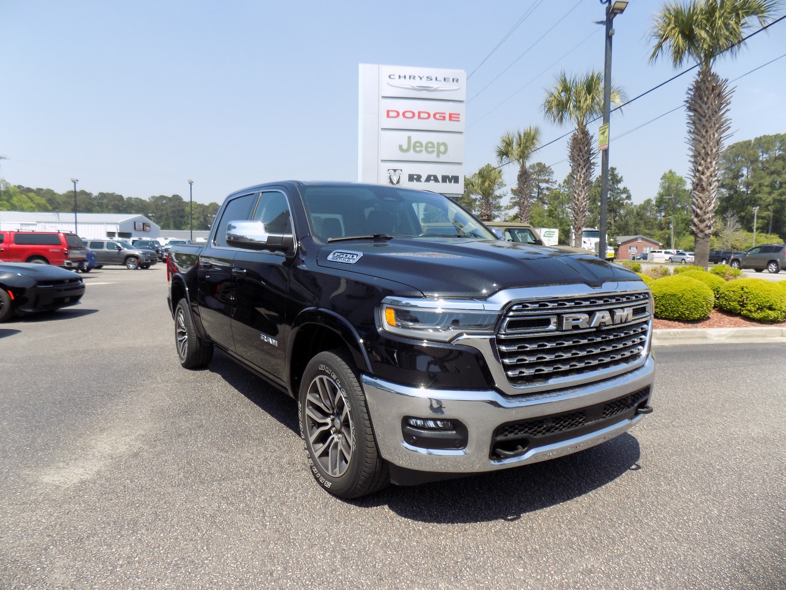 2025 Ram 1500 Truck Crew Cab 