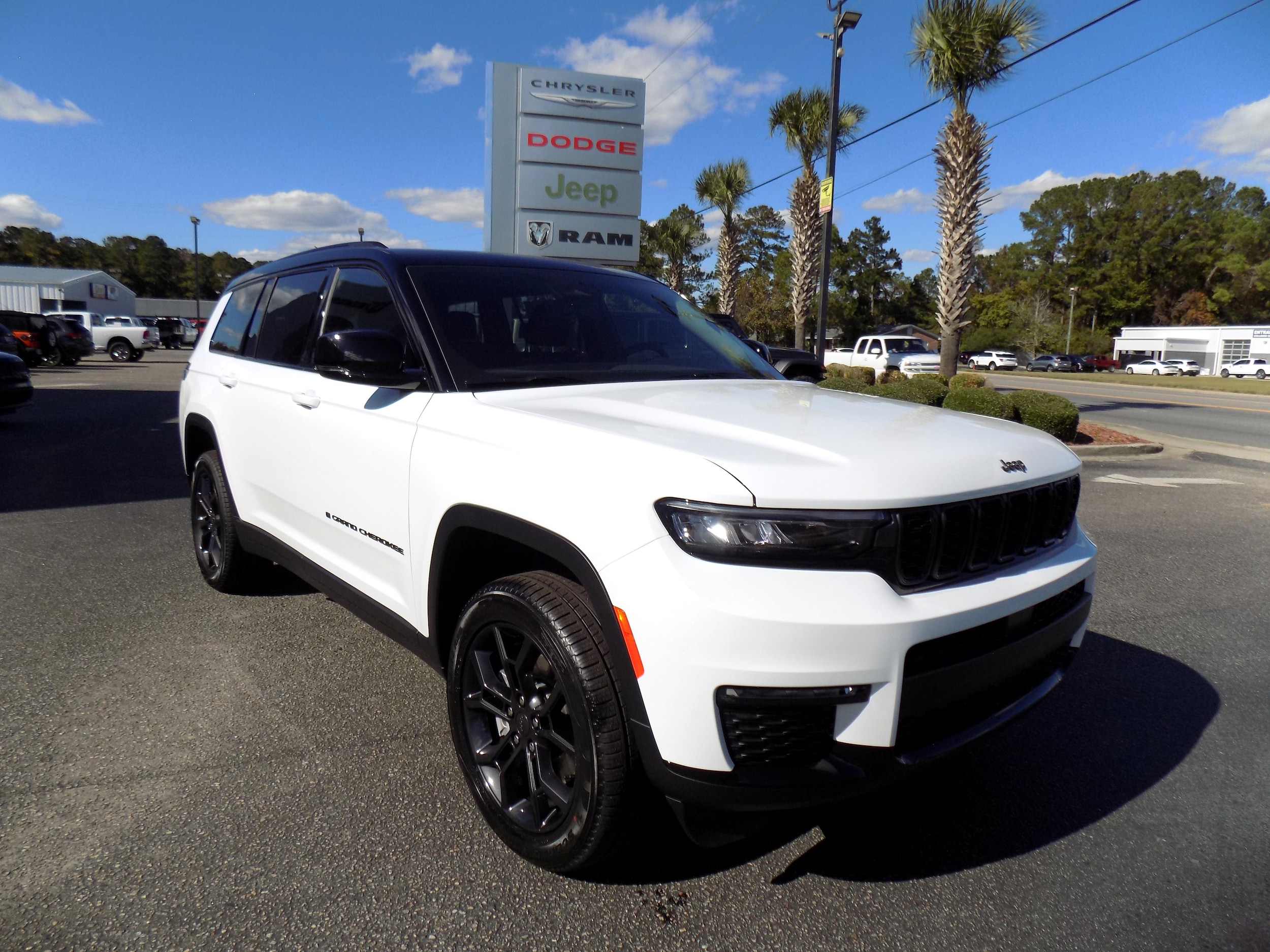 2025 Jeep Grand Cherokee L Limited's photo