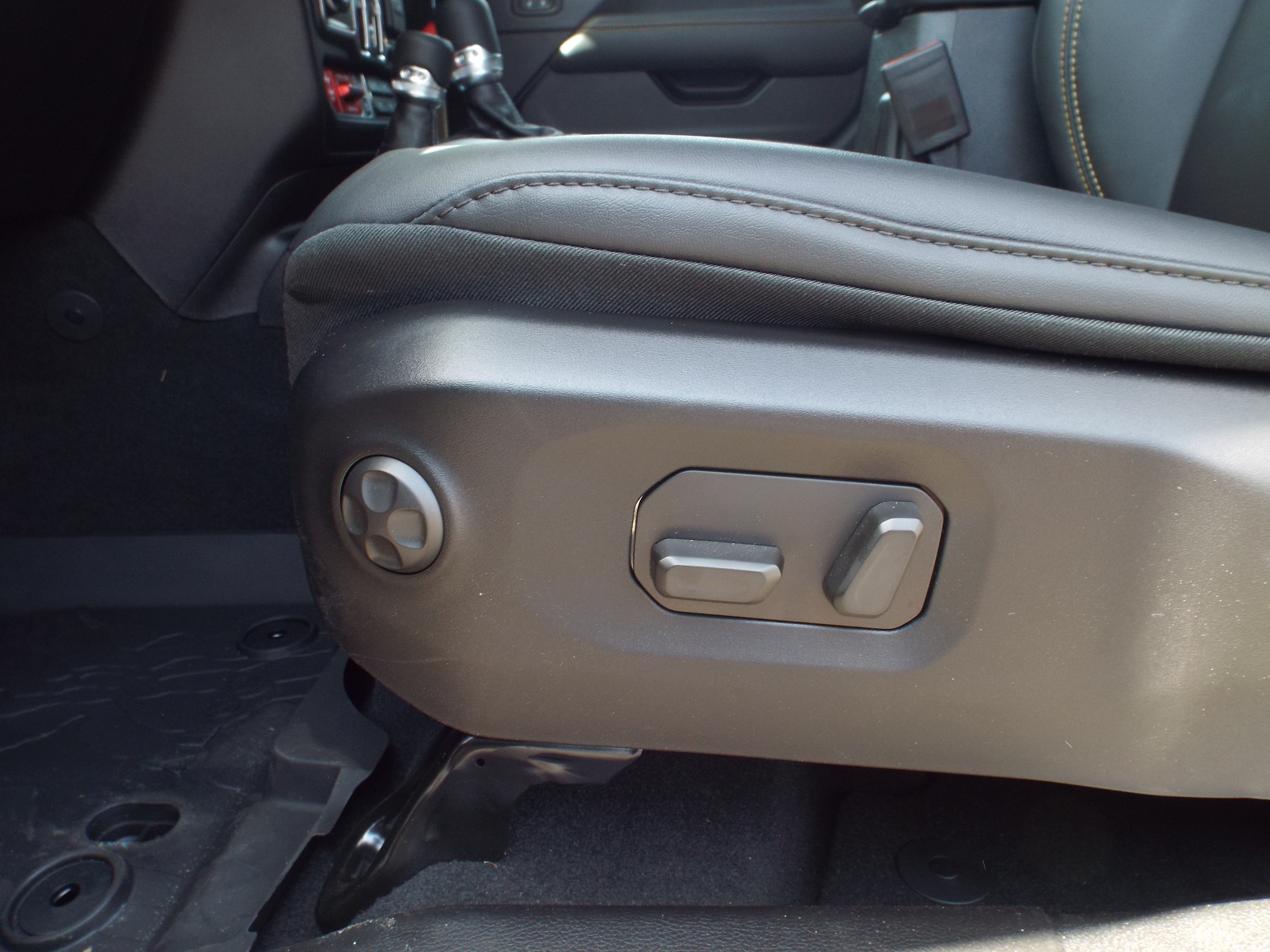 2025 Jeep Wrangler 4-Door Rubicon 392 Final Edition - Photo 18