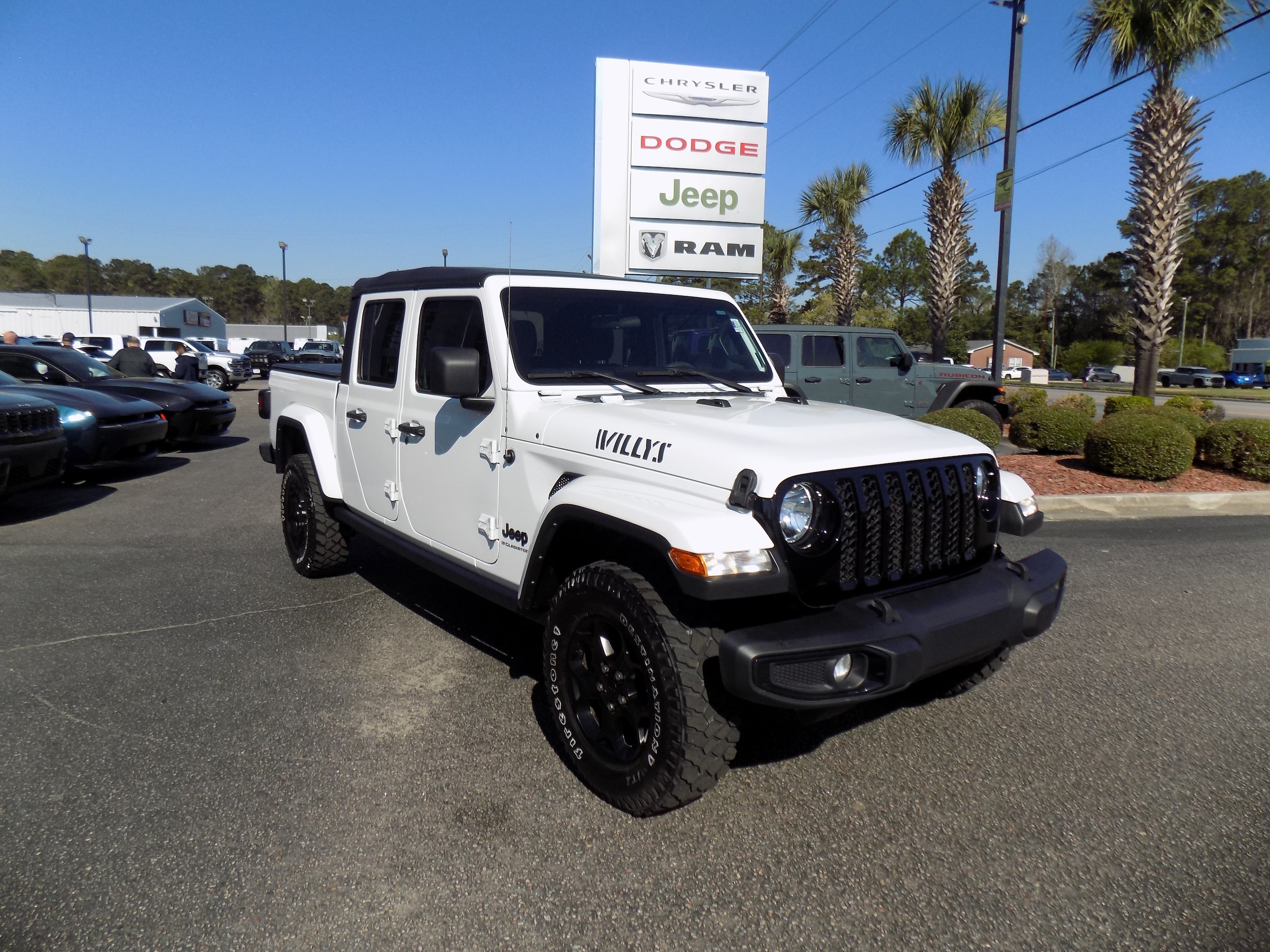 2023 Jeep Gladiator