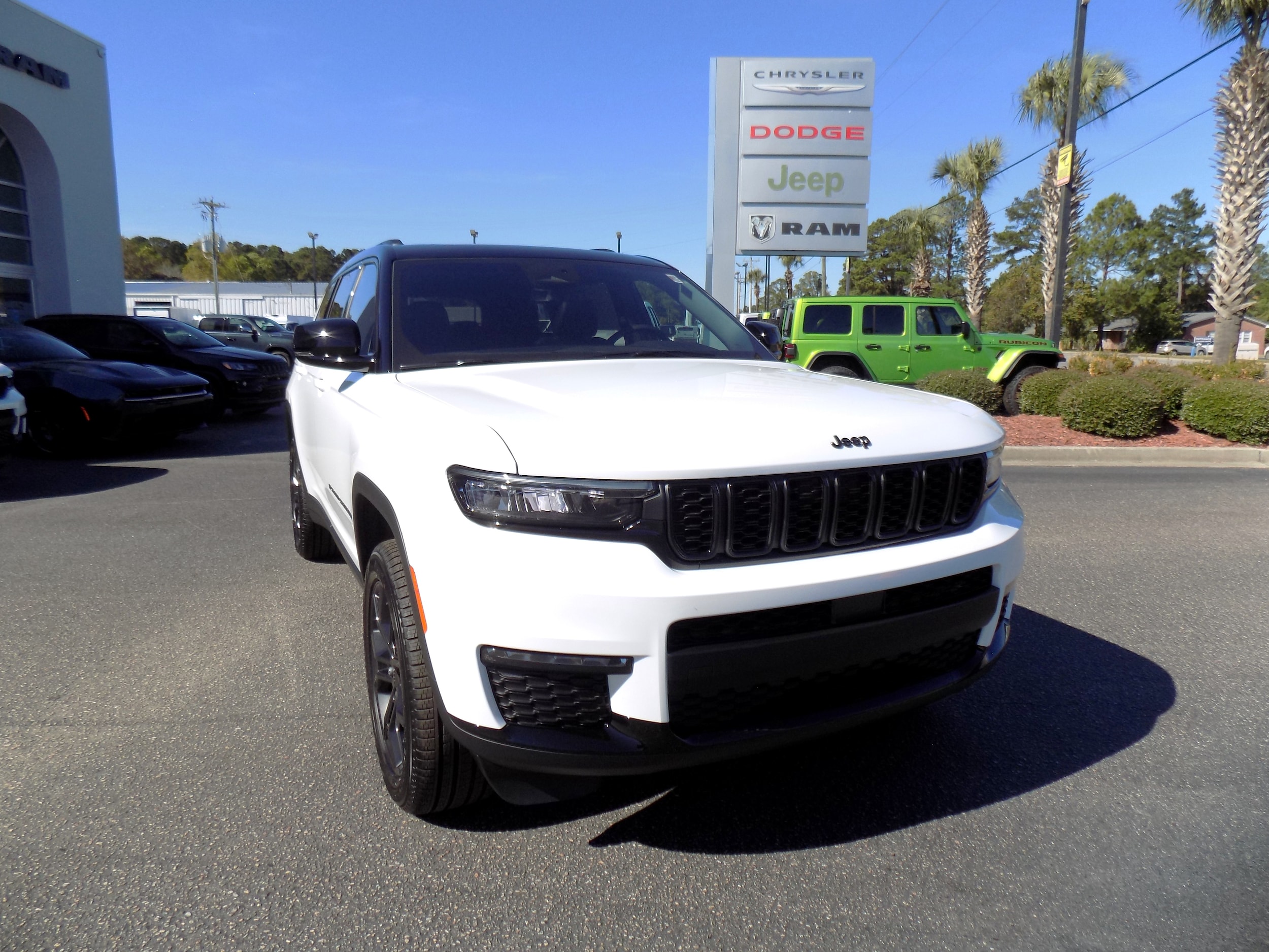 2025 Jeep Grand Cherokee L Limited's photo