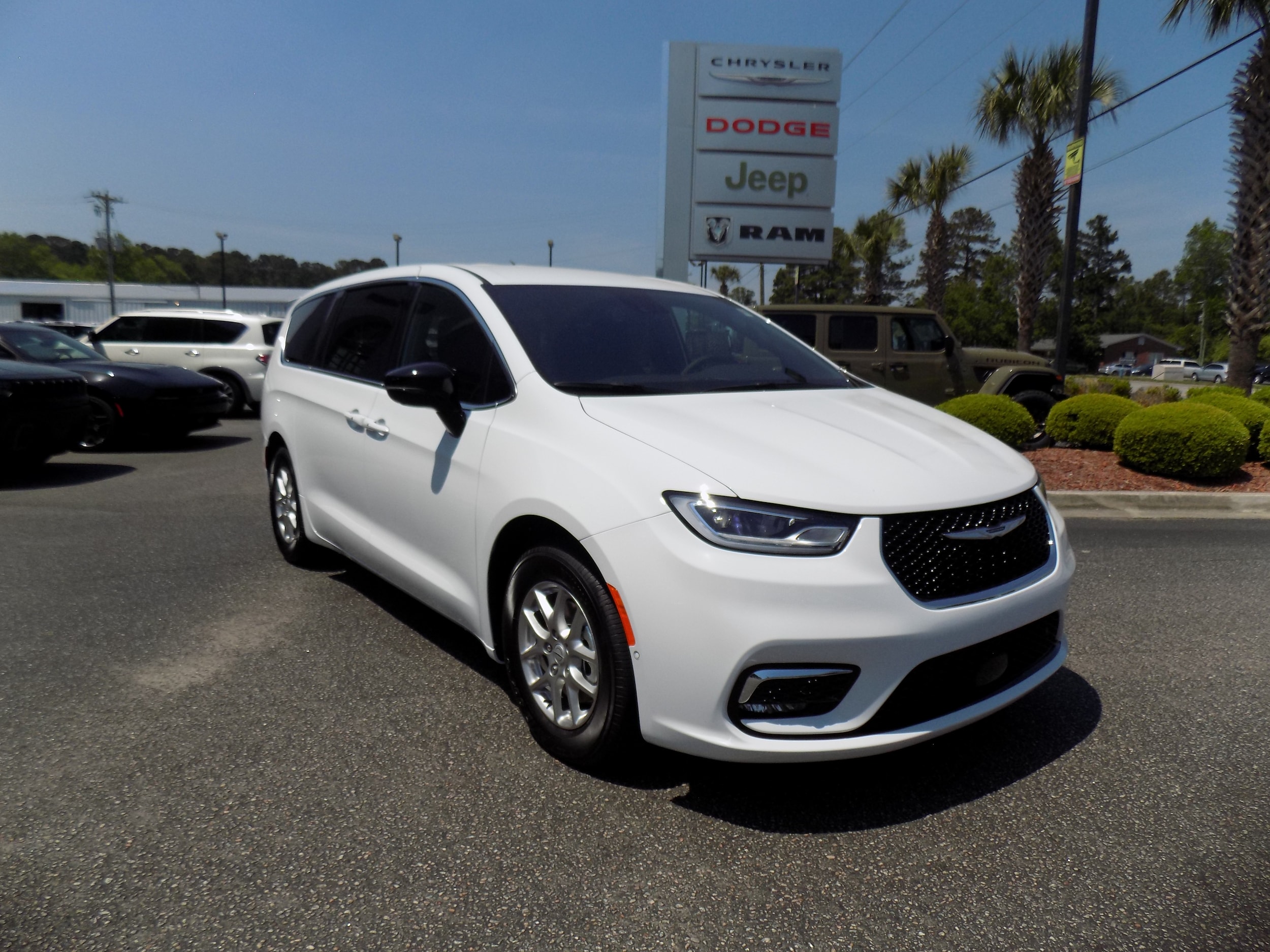 2026 Chrysler Pacifica
