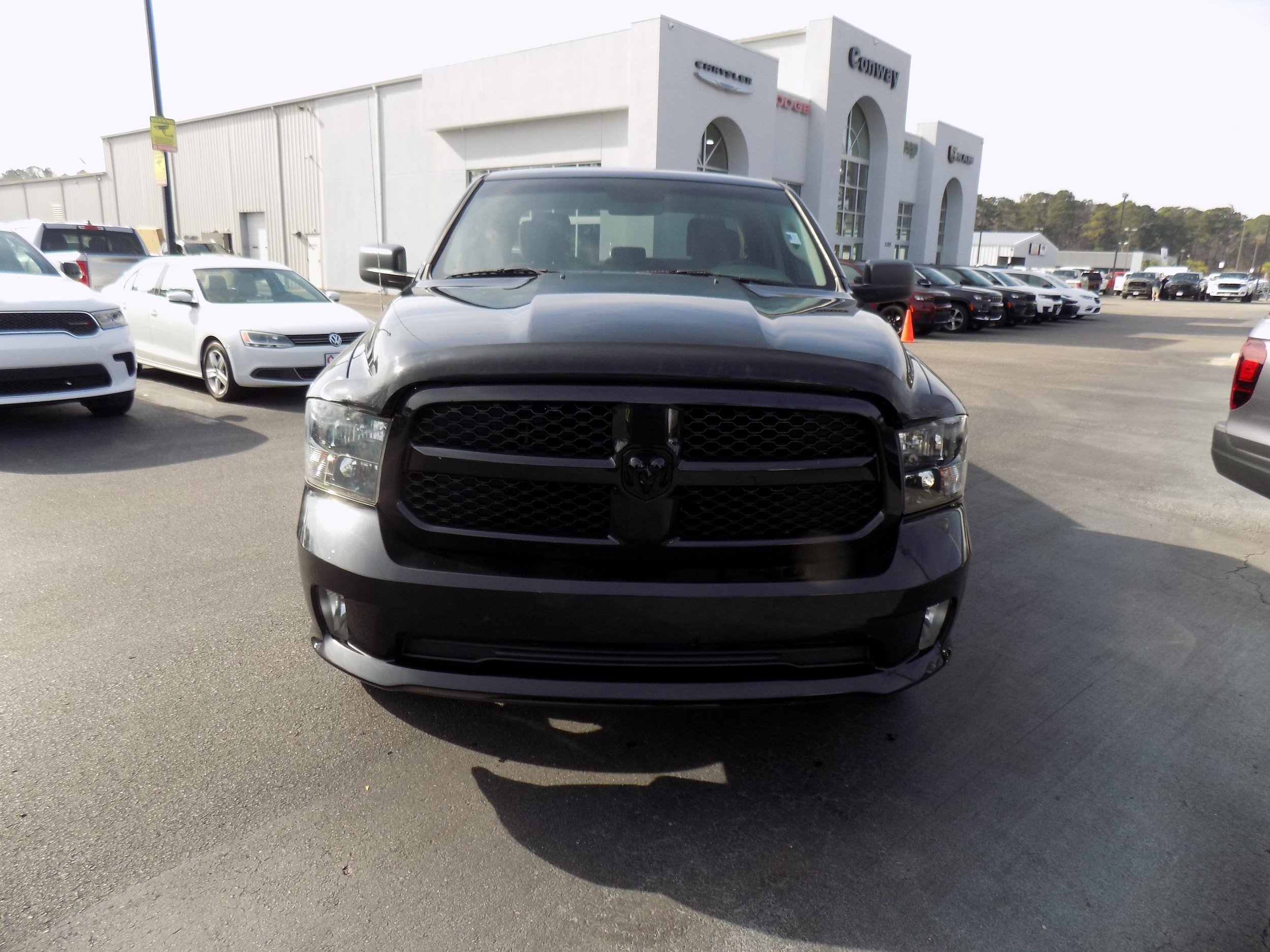 Used 2018 RAM Ram 1500 Pickup Express with VIN 1C6RR7FG7JS254523 for sale in Conway, SC