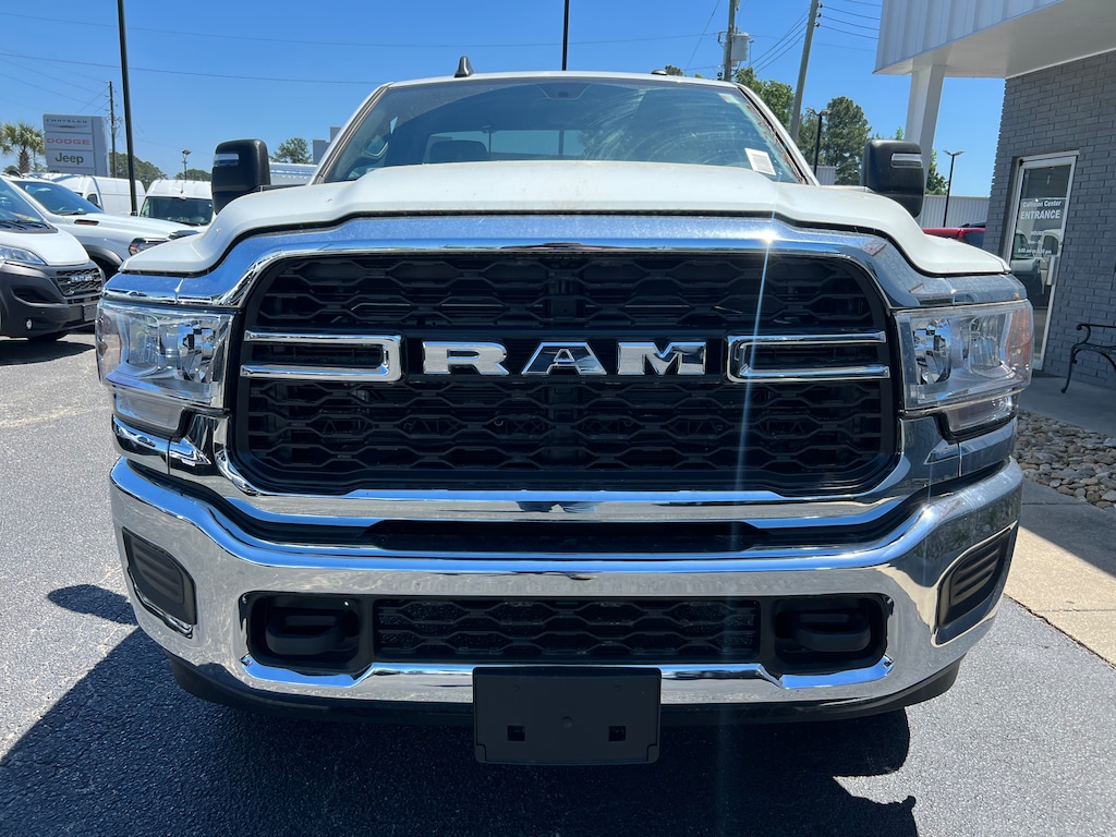 New 2023 Ram 2500 Tradesman Pickup