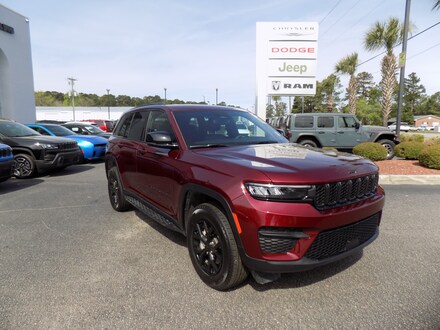 2024 Jeep Grand Cherokee Laredo SUV
