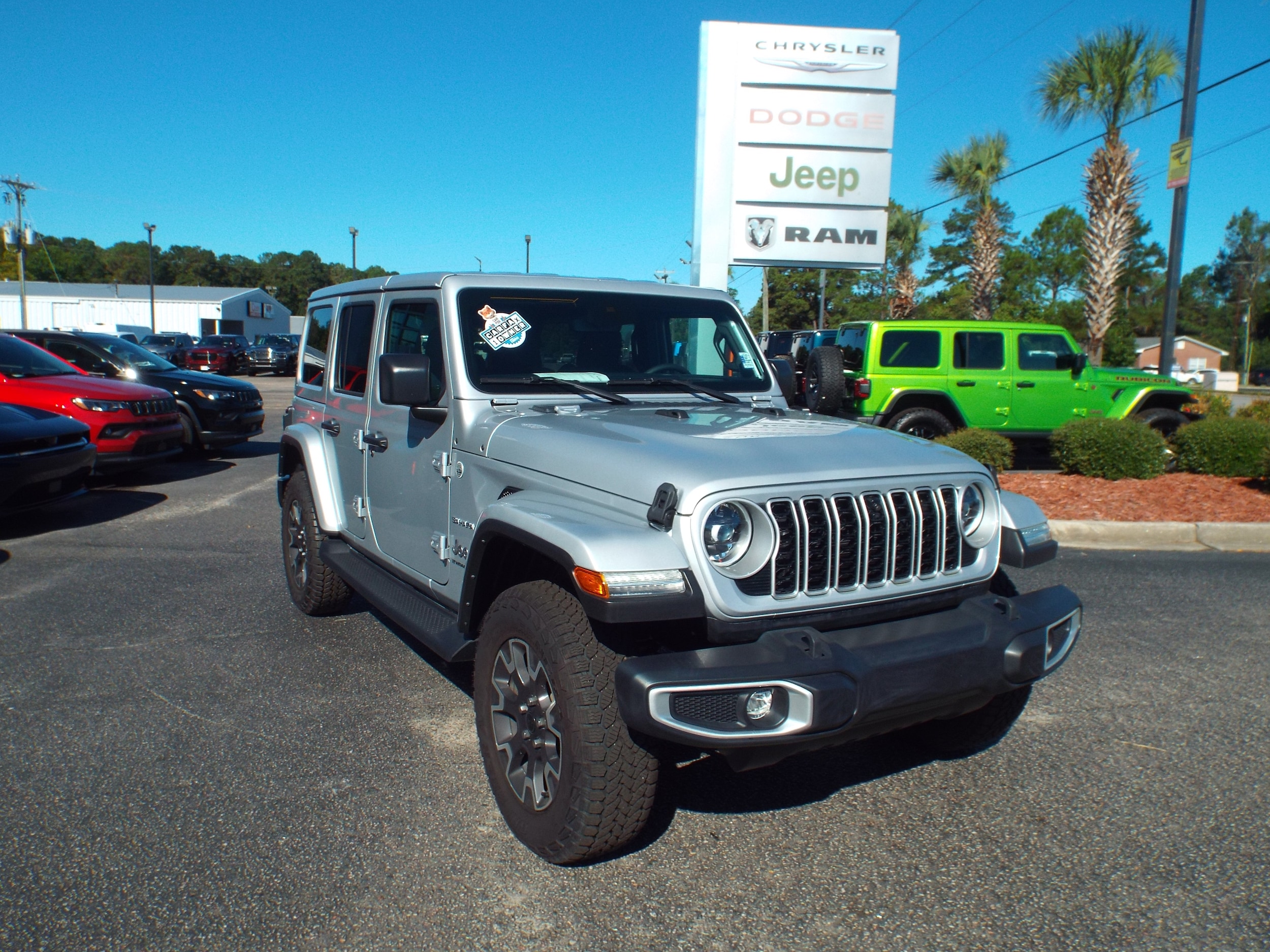 2024 Jeep Wrangler 4-Door Sahara's photo