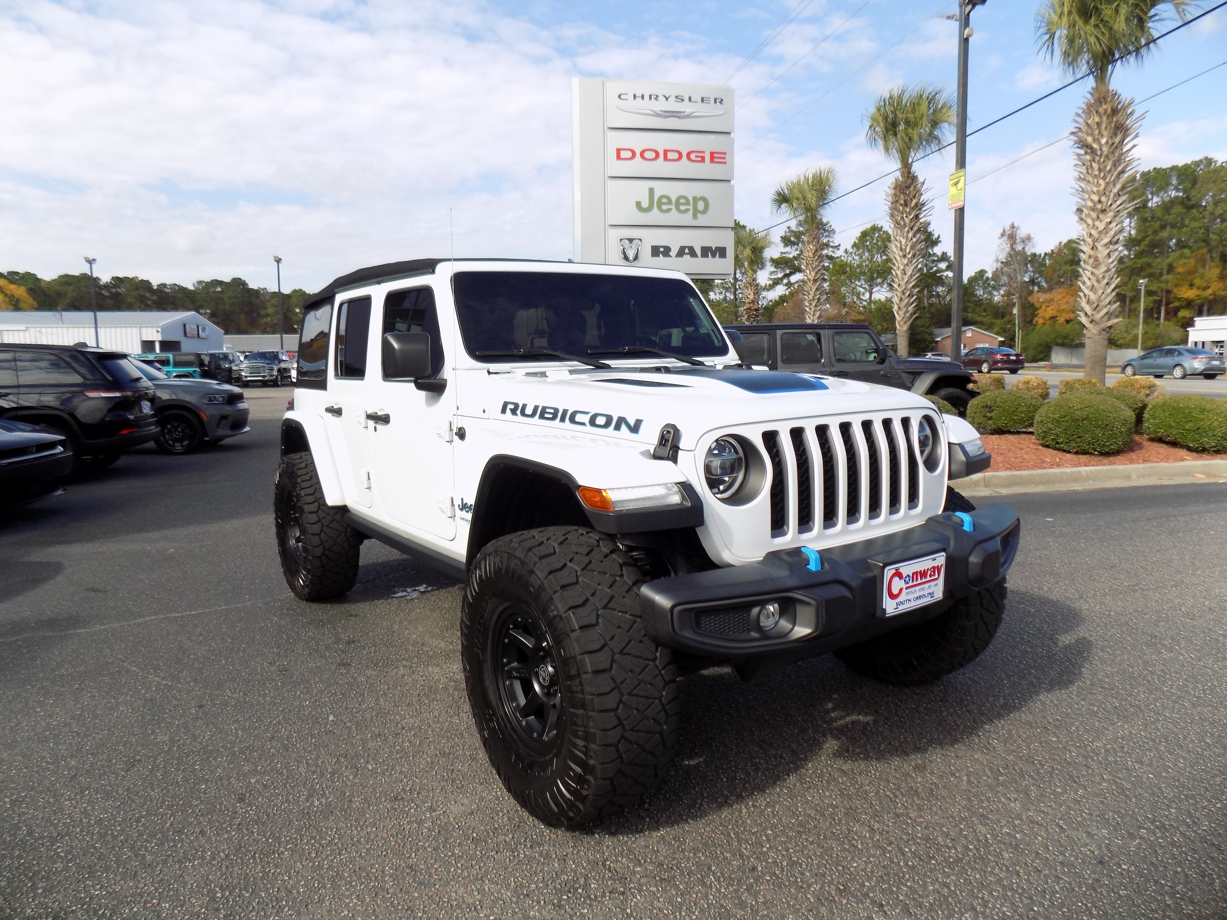 2022 Jeep Wrangler Unlimited Rubicon 4XE's photo