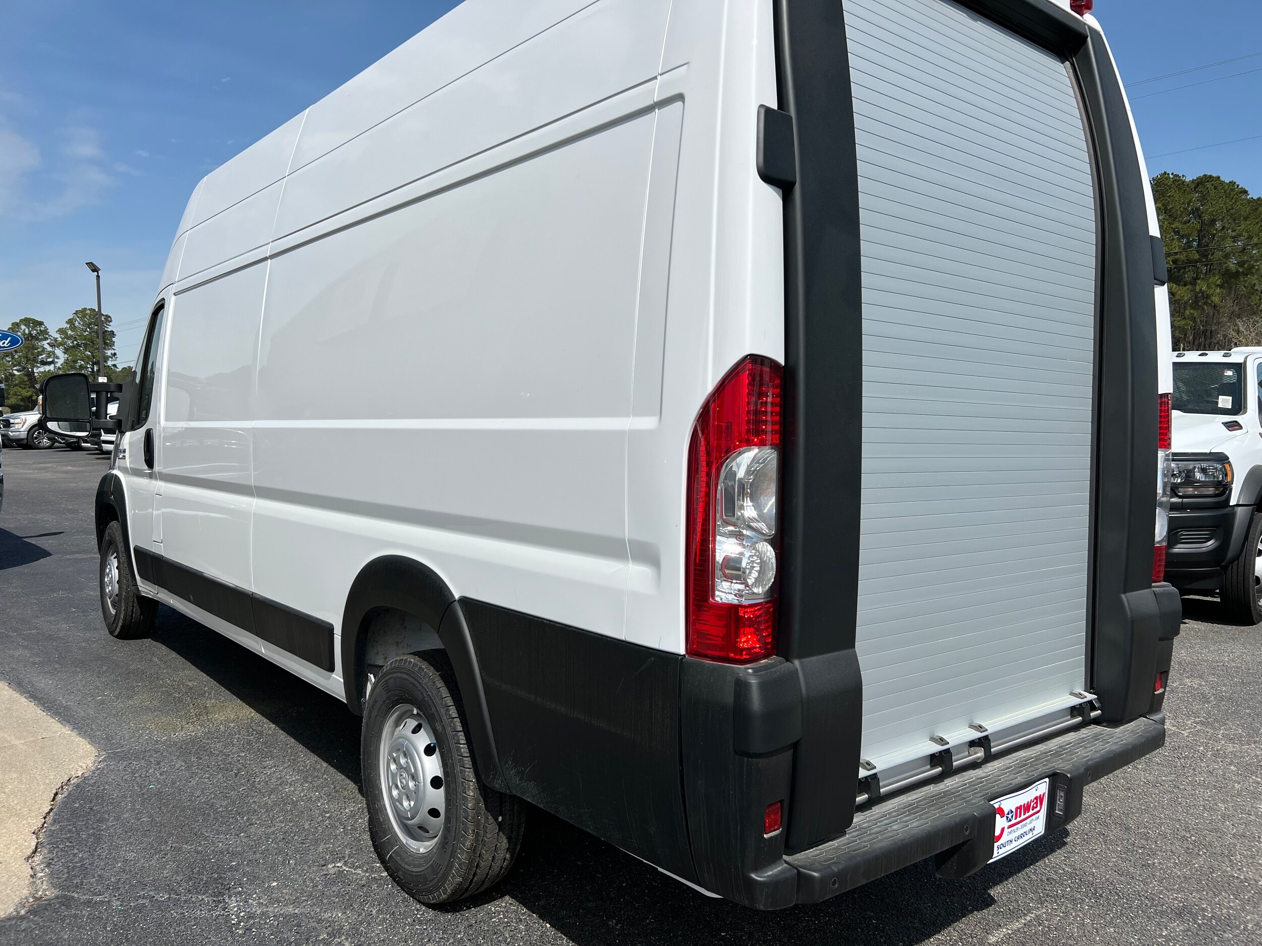 2023 Ram ProMaster 3500 Base Cargo Van photo 4