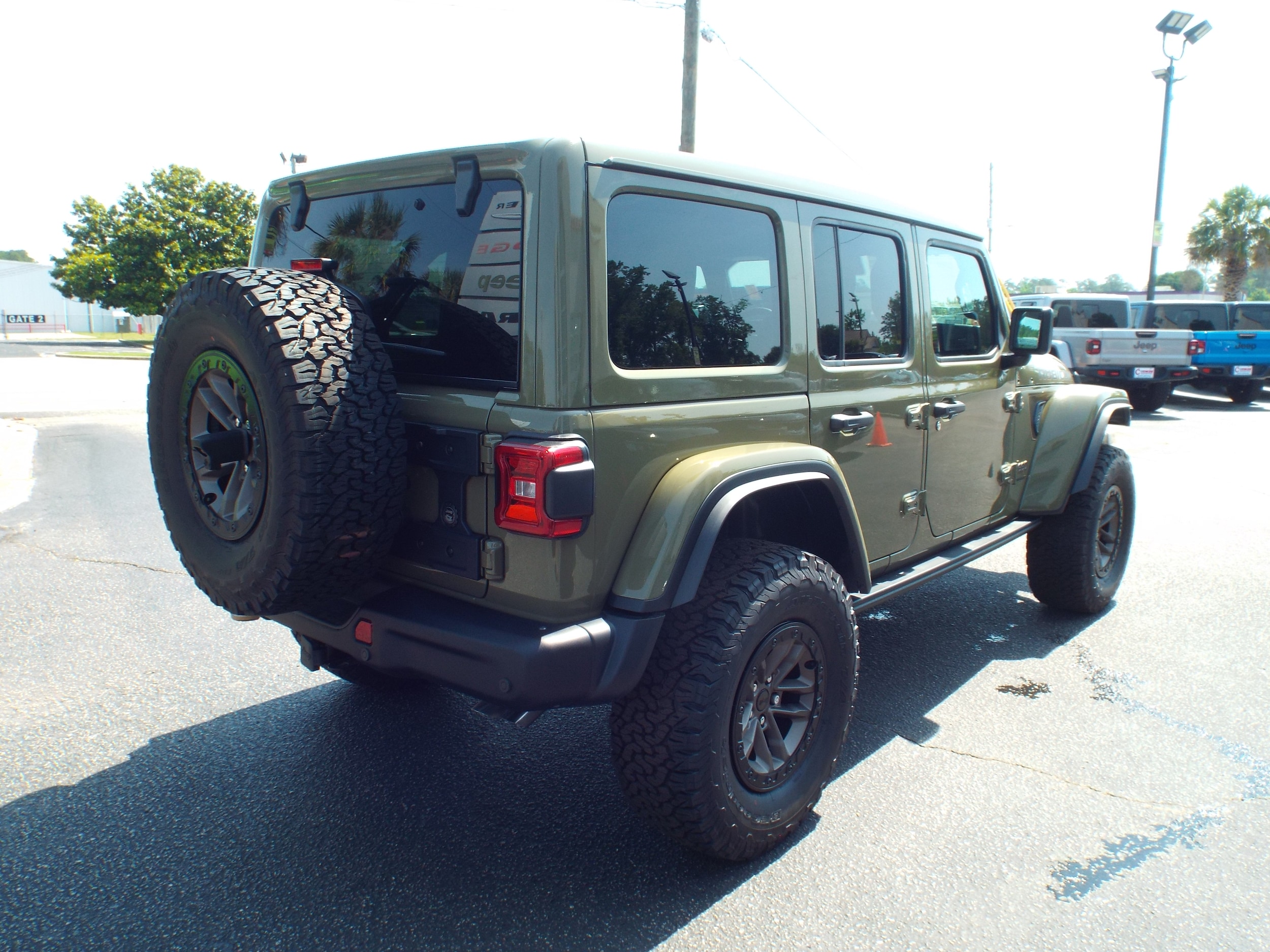 2025 Jeep Wrangler 4-Door Rubicon 392 Final Edition - Photo 8