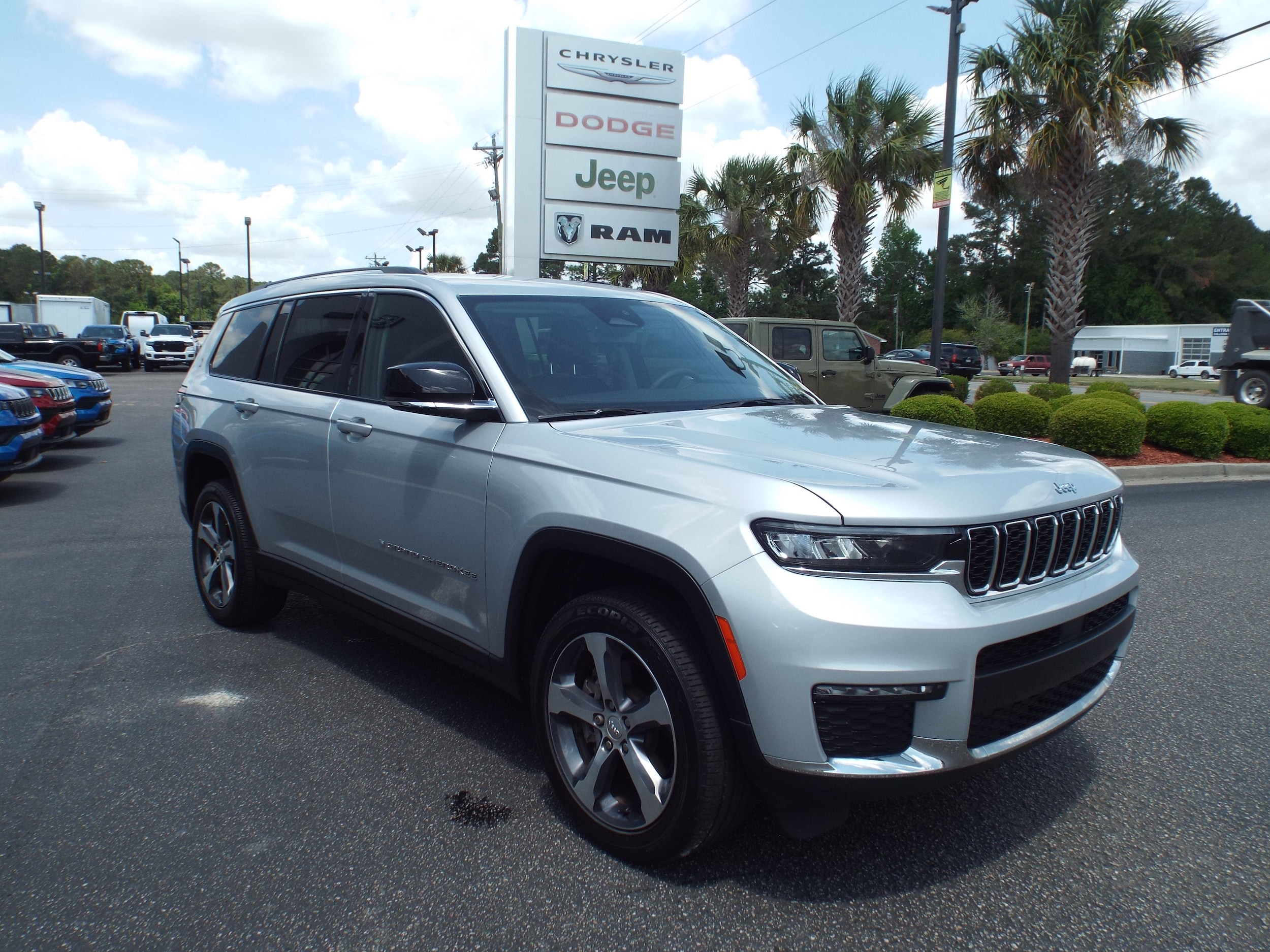2023 Jeep Grand Cherokee L Limited