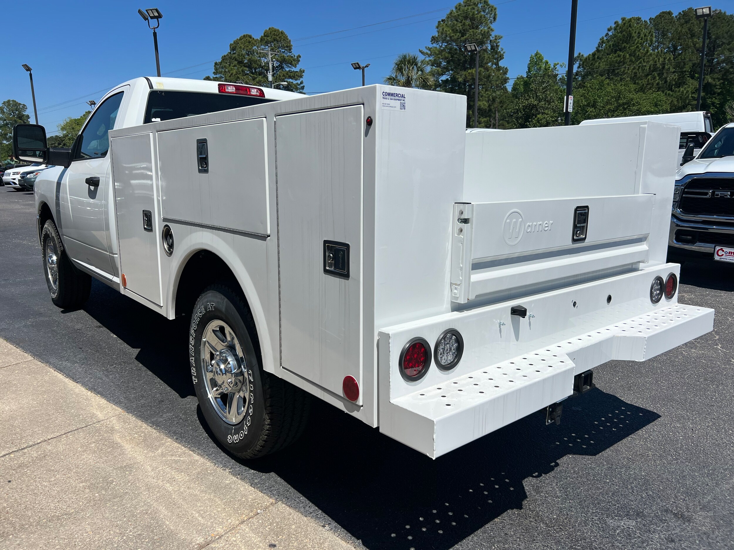 2023 Ram 2500 Tradesman photo 4