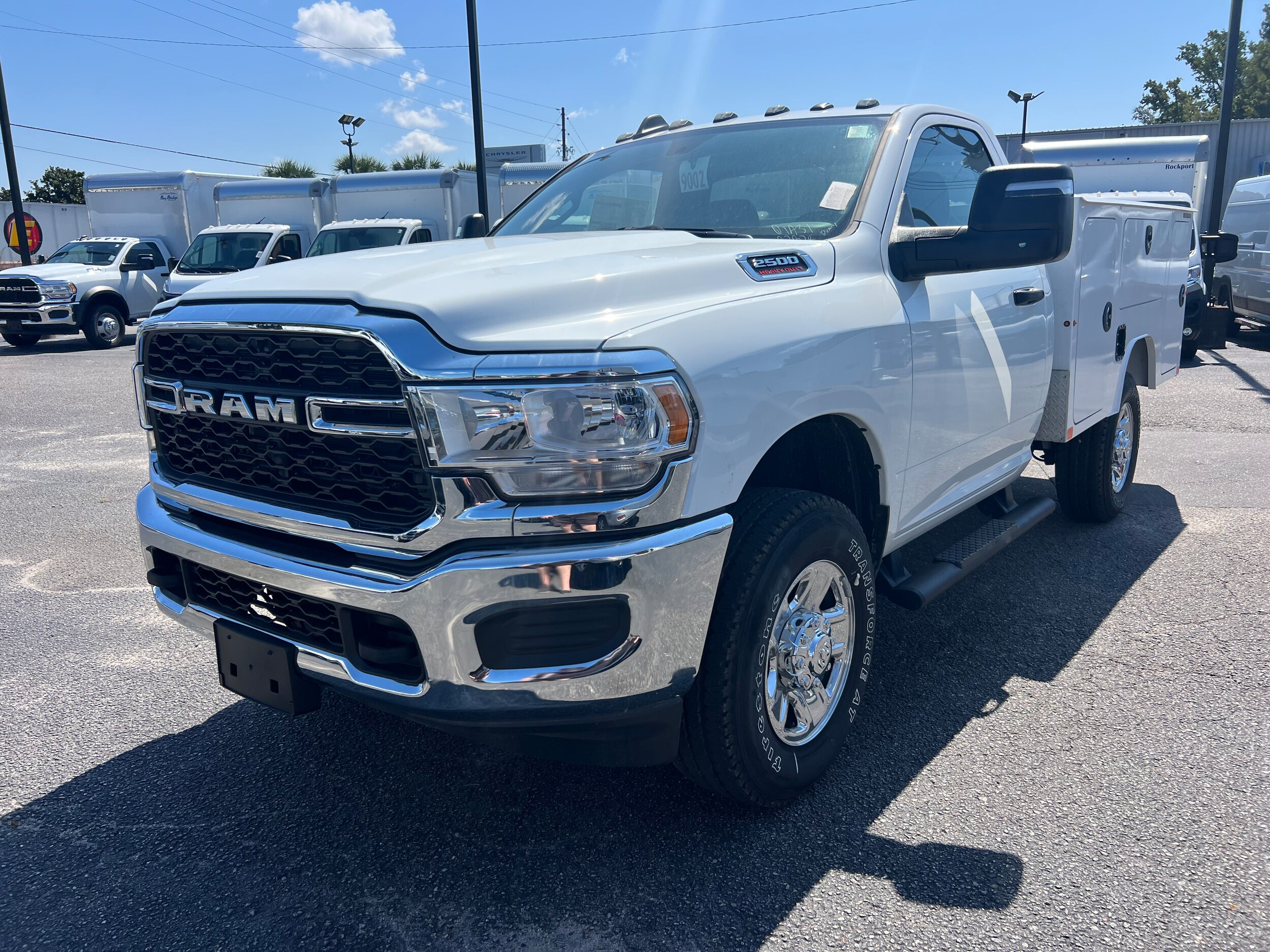 2024 Ram 2500 Tradesman photo 3