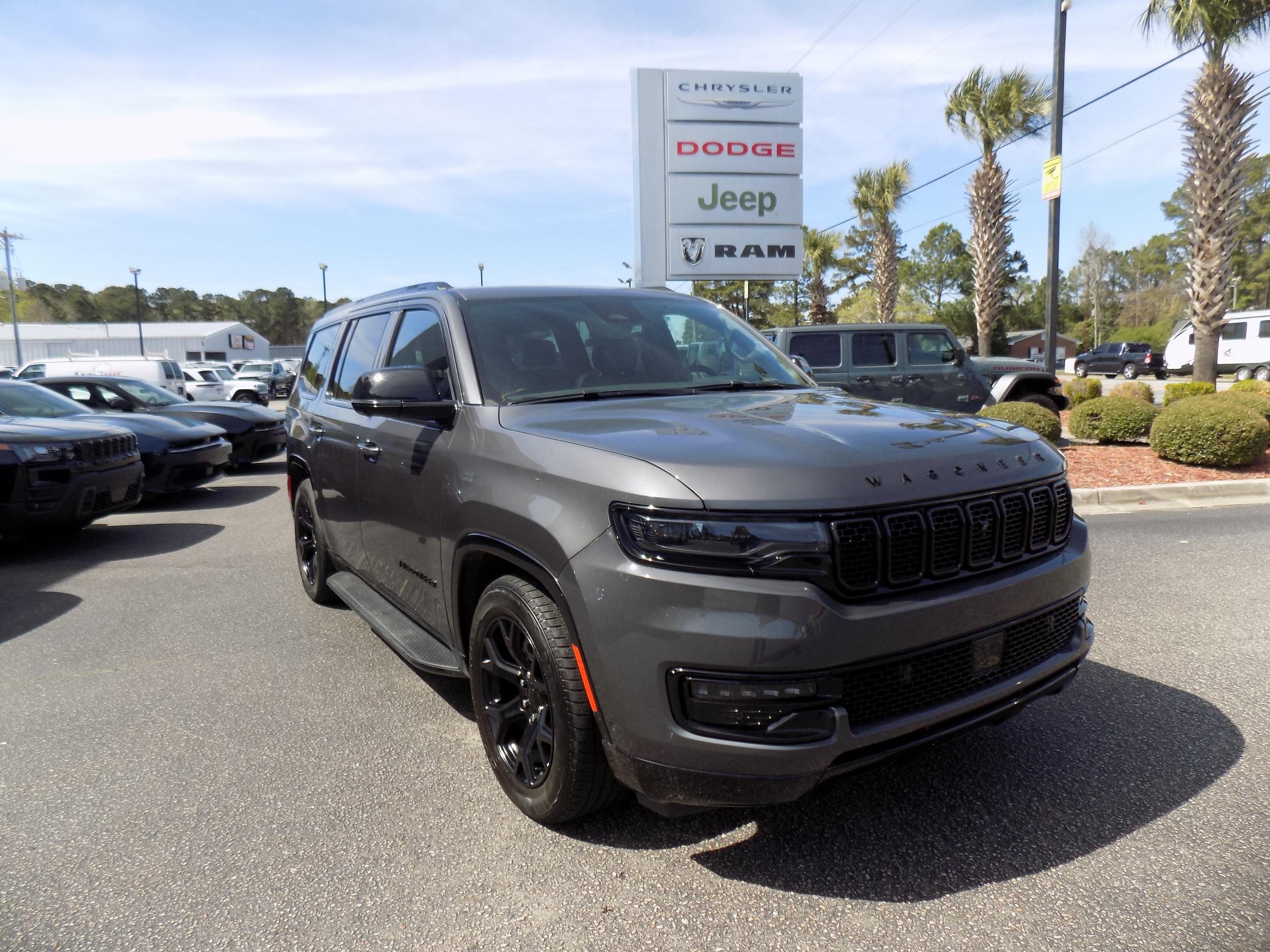 2024 Jeep Wagoneer Series II Carbide 4WD's photo