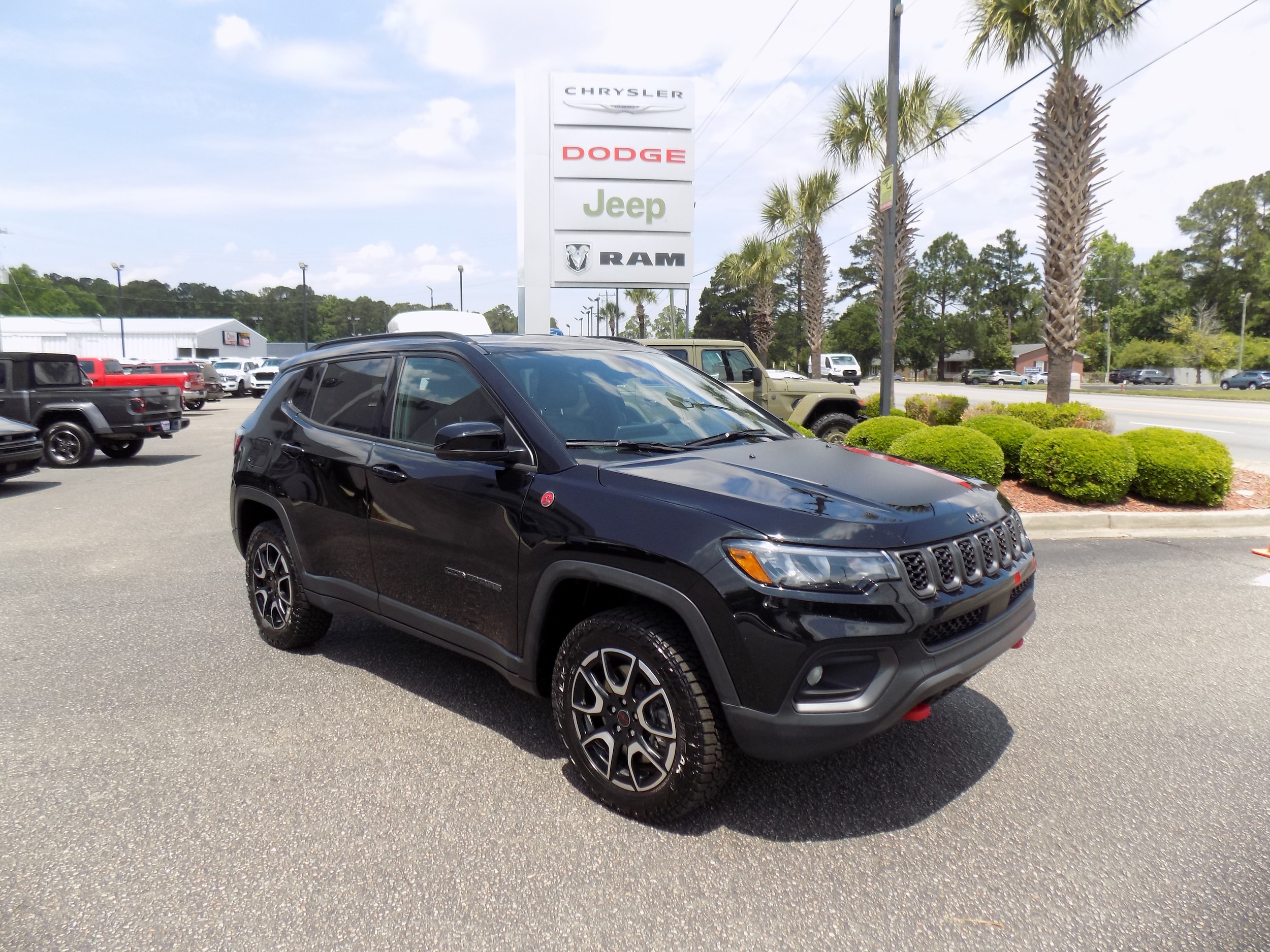 2025 Jeep Compass Trailhawk 4X4's photo