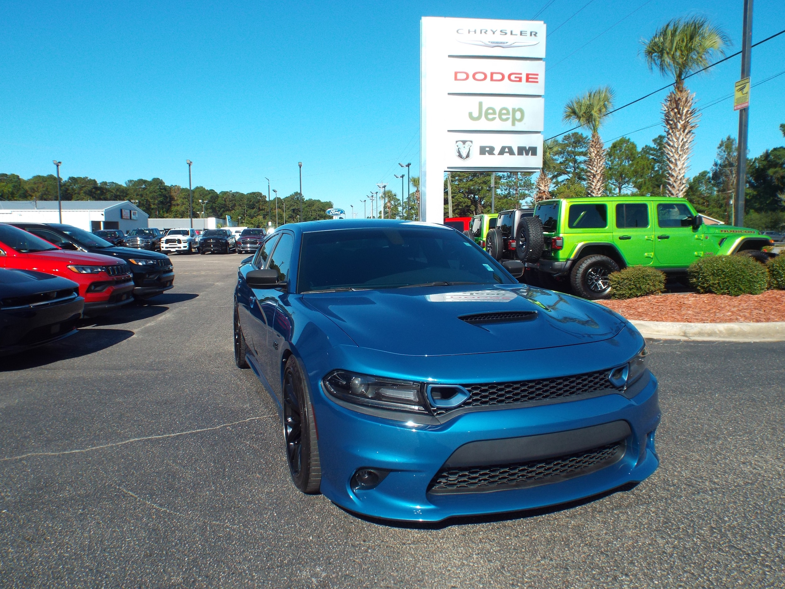 2020 Dodge Charger Scat Pack's photo