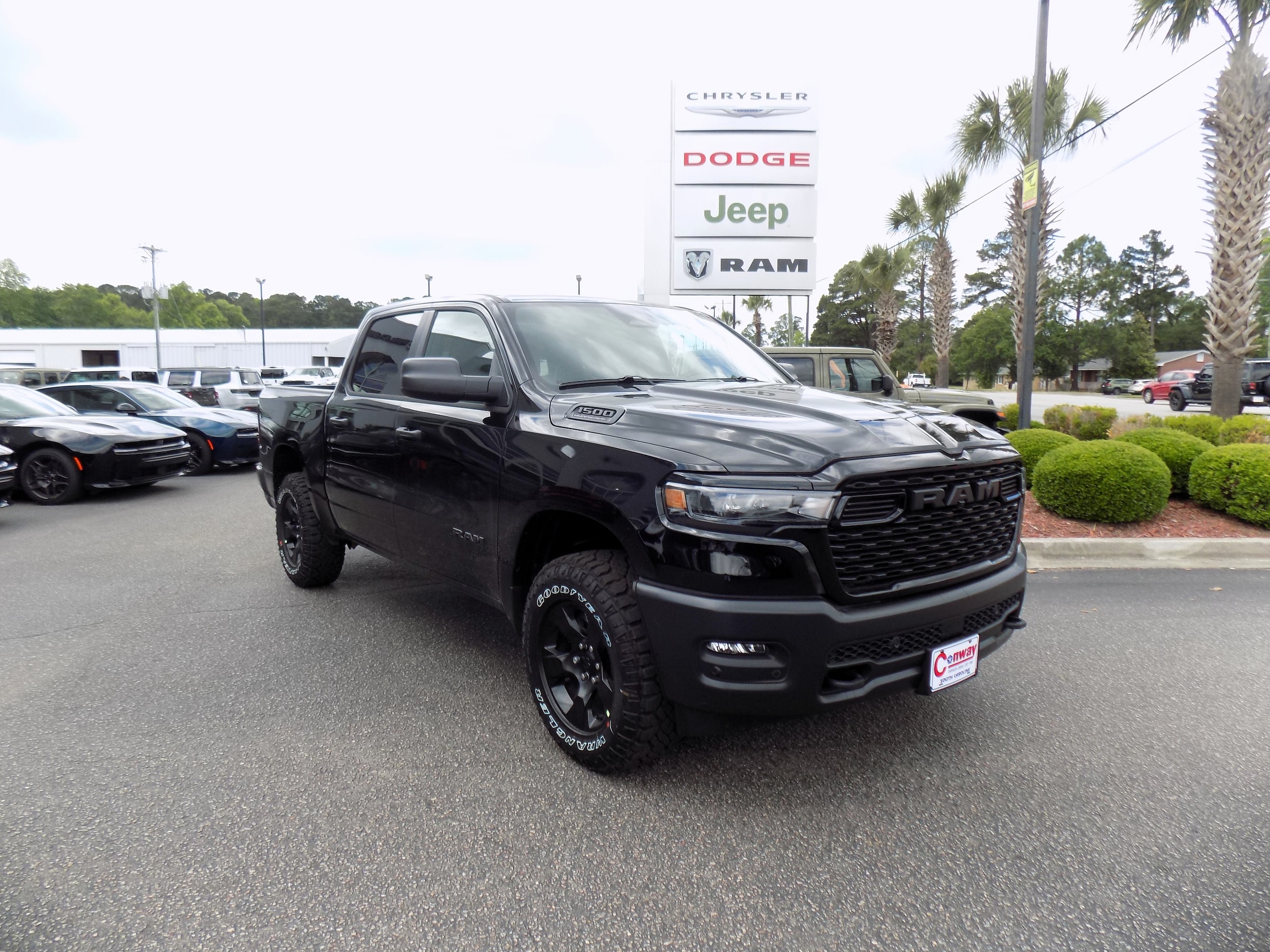 2026 RAM 1500 Warlock 4x4 Crew Cab 5'7's photo