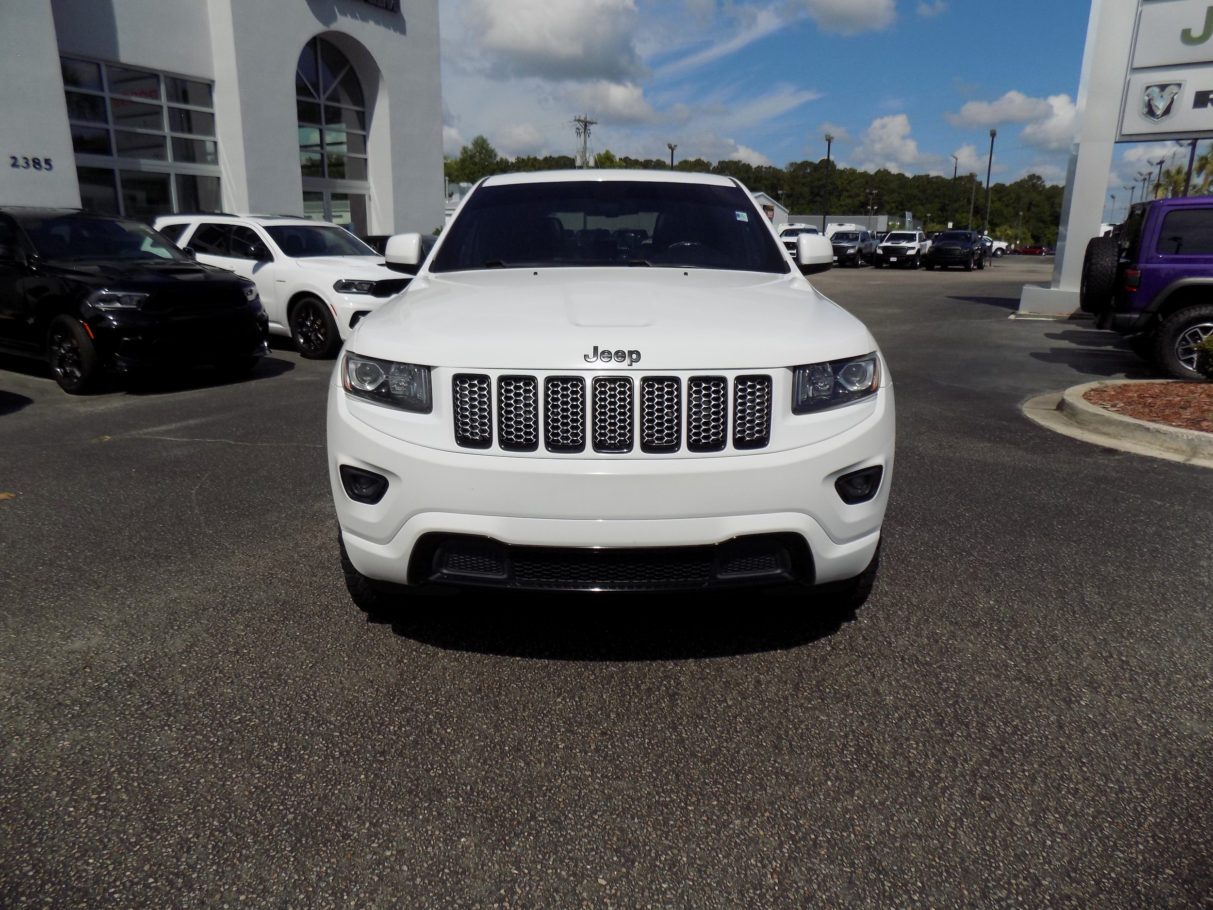 Used 2015 Jeep Grand Cherokee Altitude with VIN 1C4RJFAG6FC661705 for sale in Conway, SC