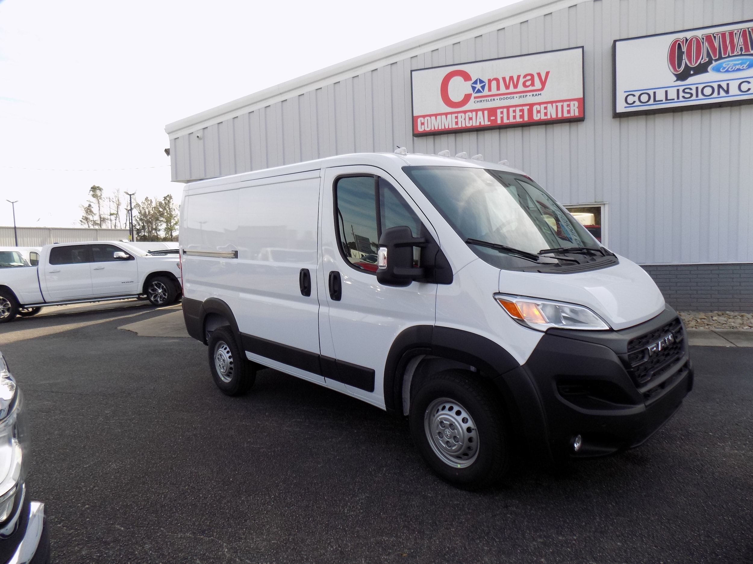 2026 RAM ProMaster 1500 Tradesman 118" WB Low Roof's photo