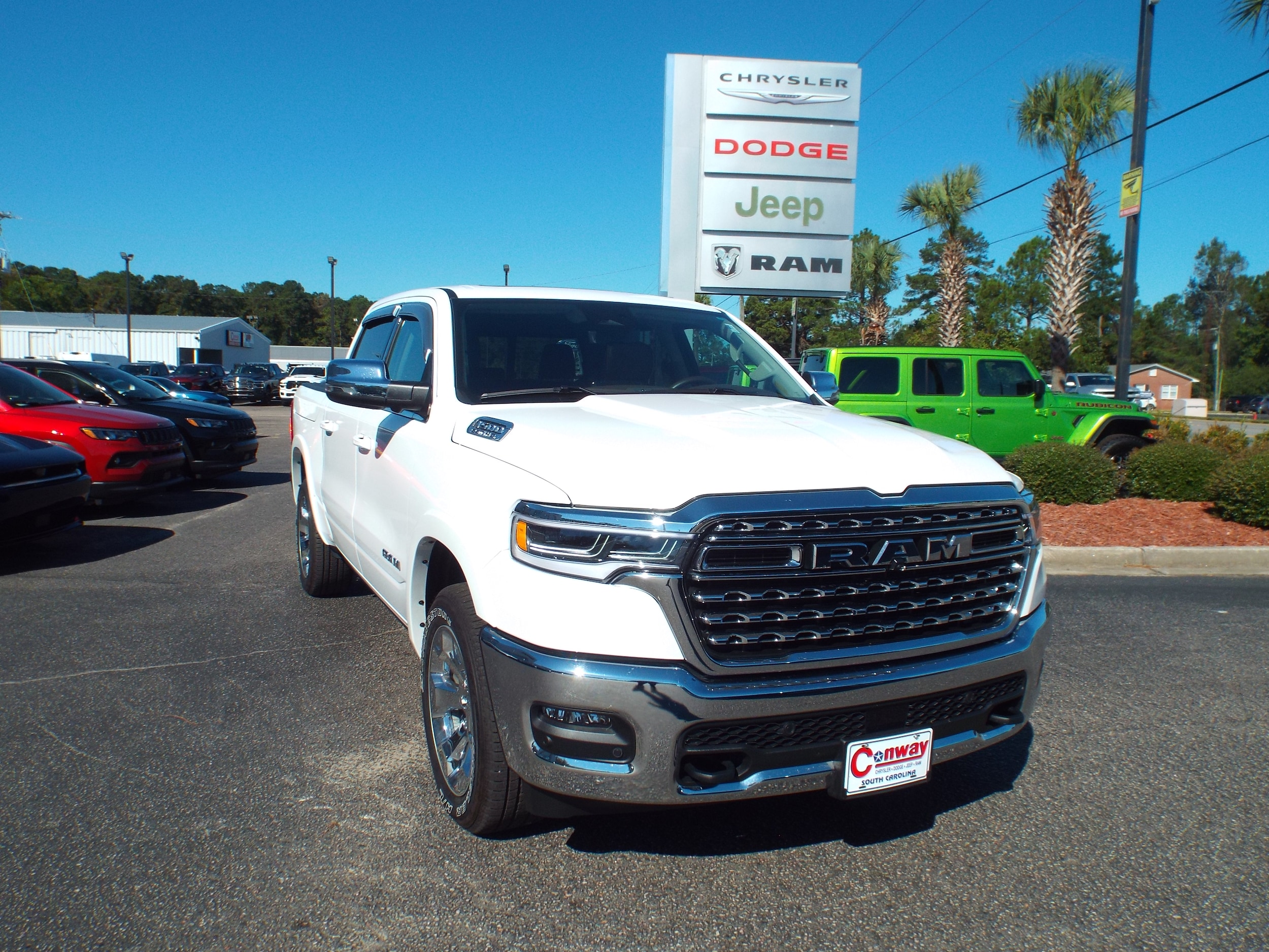 2025 Ram 1500 Truck Crew Cab 