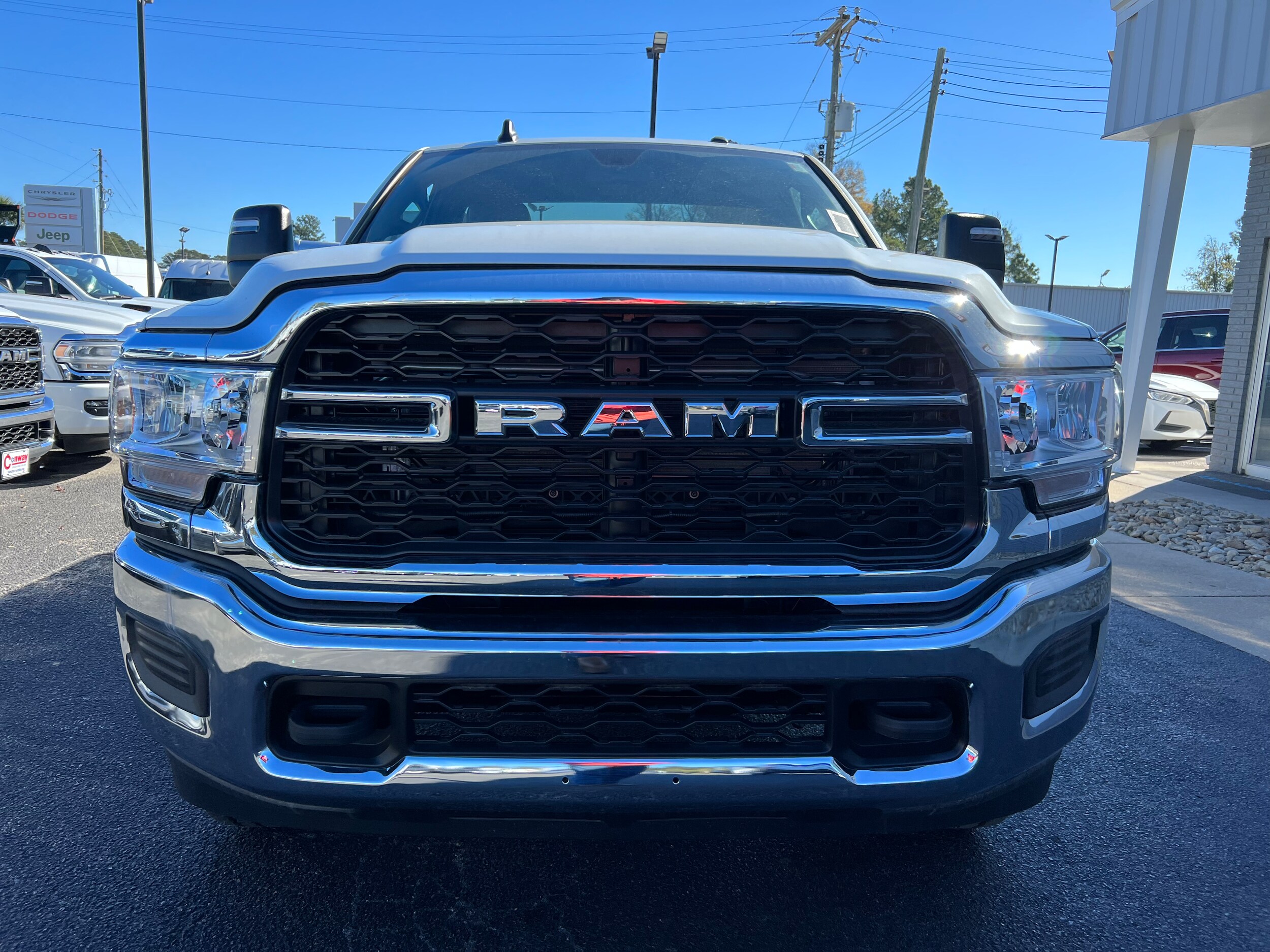 2023 Ram 3500 Tradesman photo 2