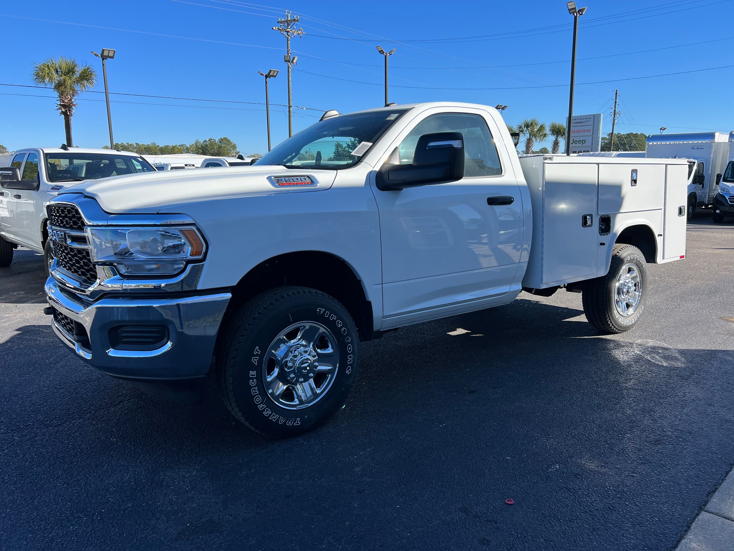 2023 Ram 3500 Tradesman photo 3