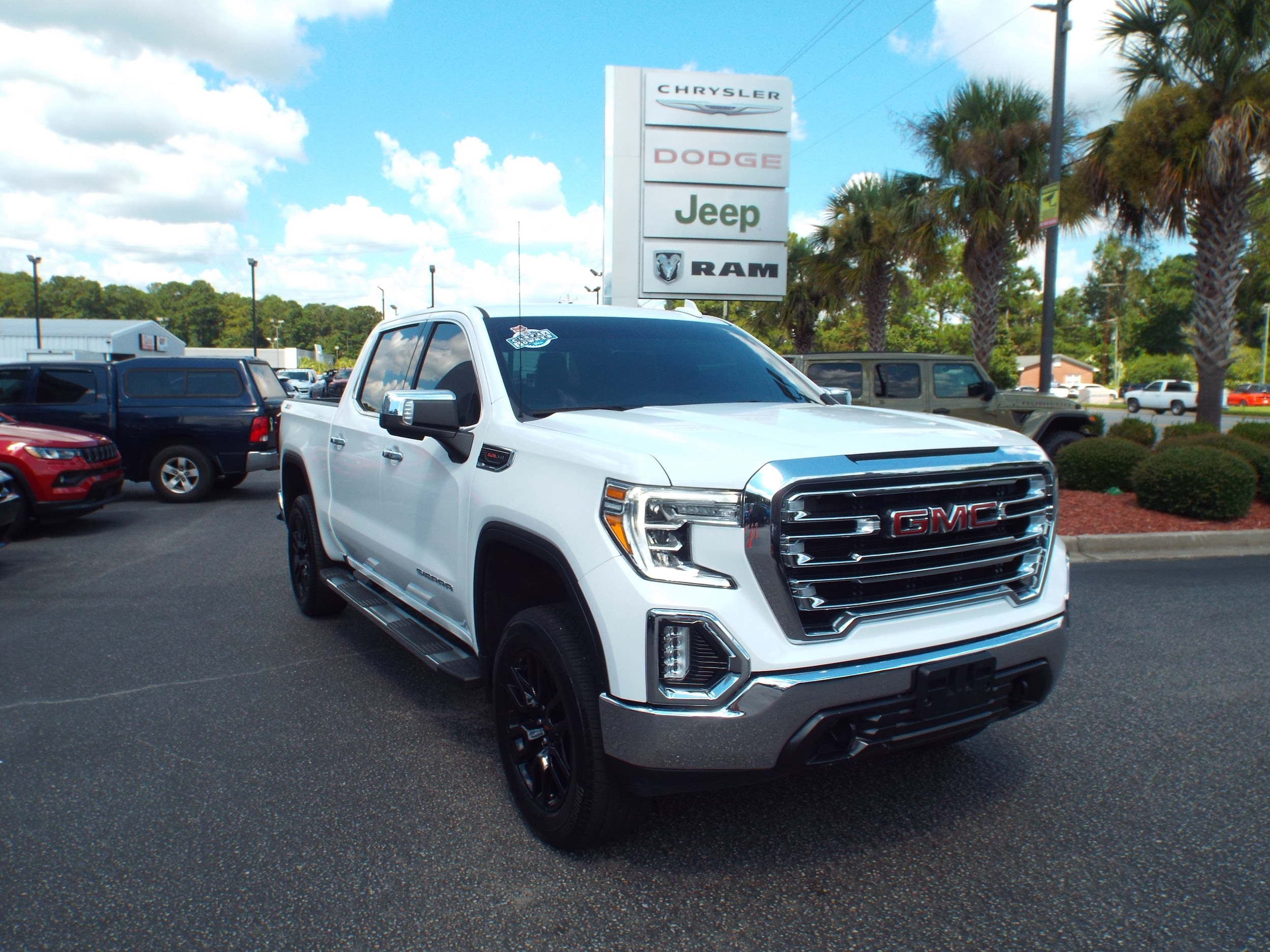 2022 GMC Sierra 1500 Limited SLT's photo