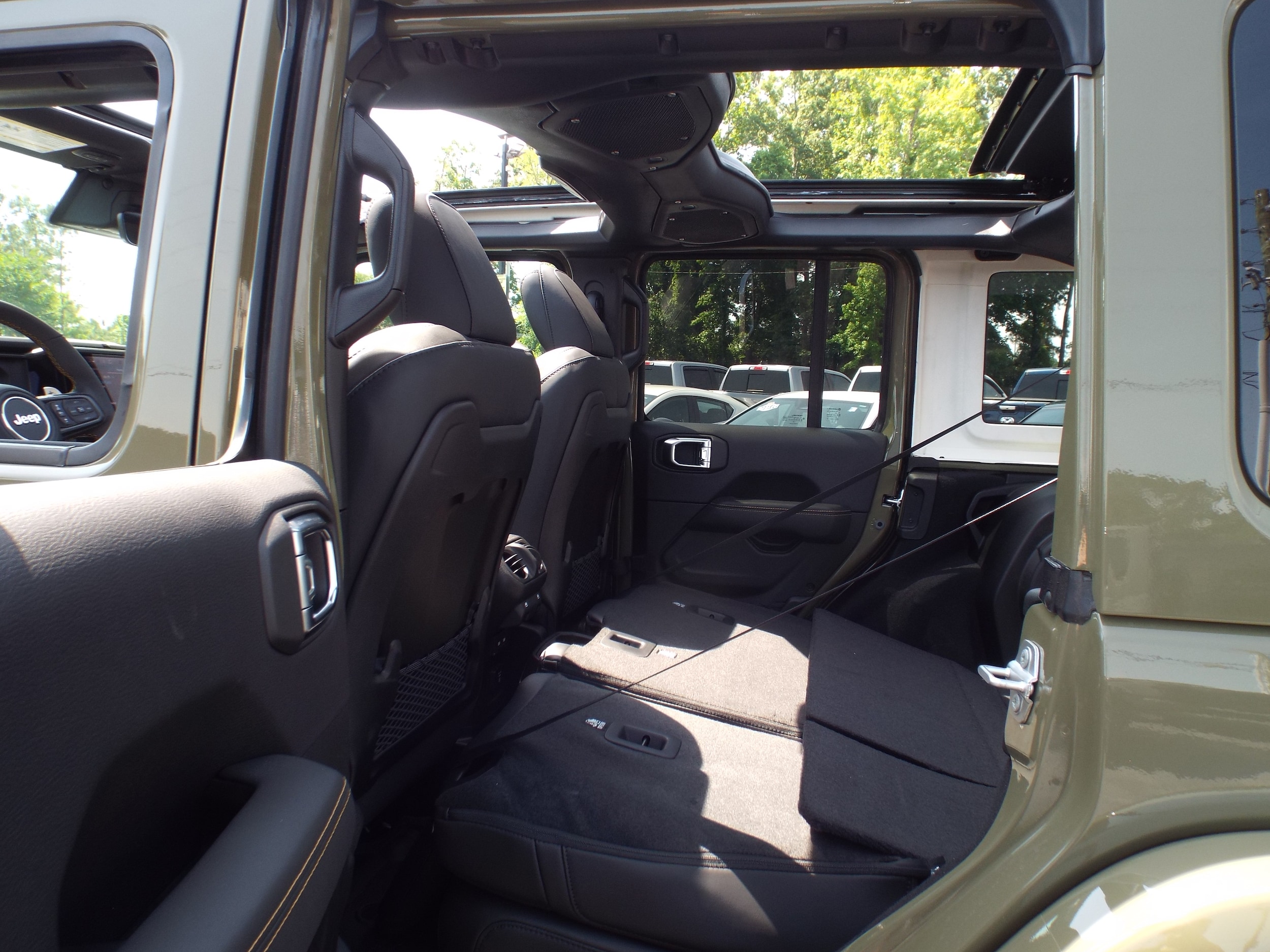 2025 Jeep Wrangler 4-Door Rubicon 392 Final Edition - Photo 25