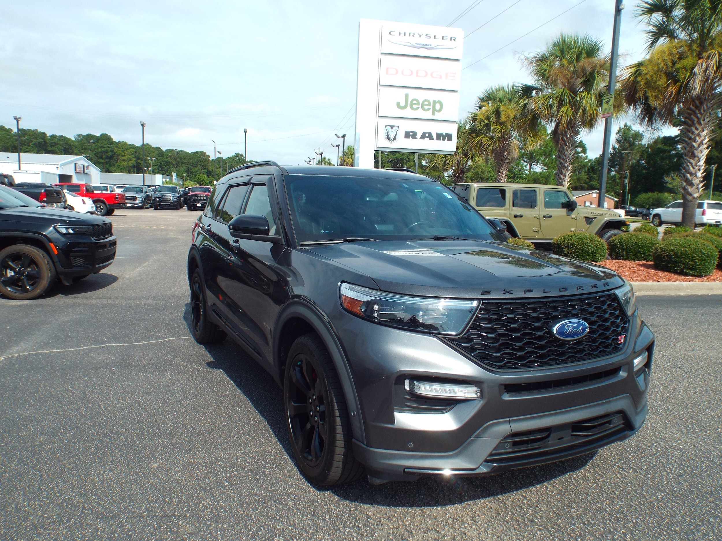 2020 Ford Explorer ST