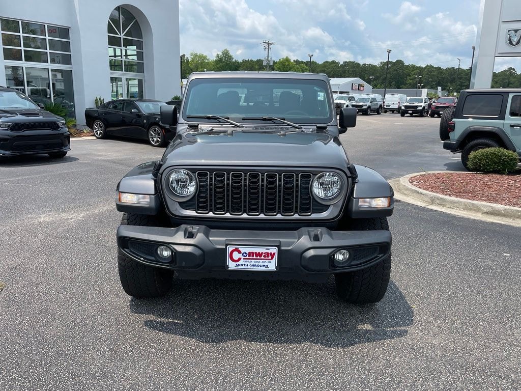 Certified 2025 Jeep Gladiator Nighthawk Truck