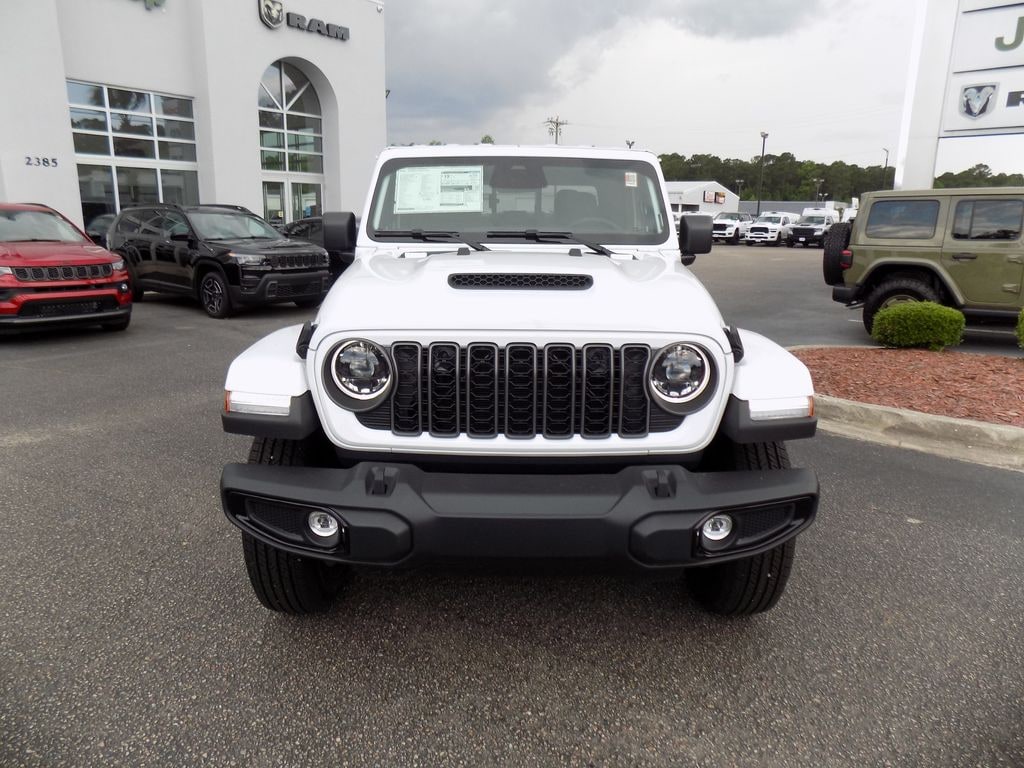 New 2026 Jeep Gladiator Sport Pickup