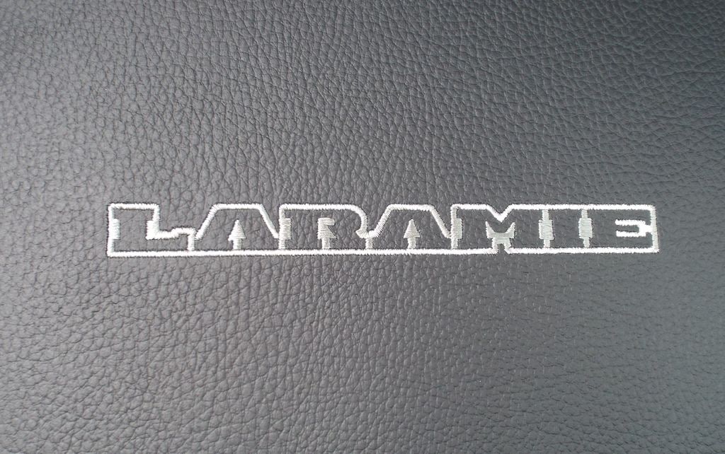 2026 RAM 2500 Laramie - Photo 26