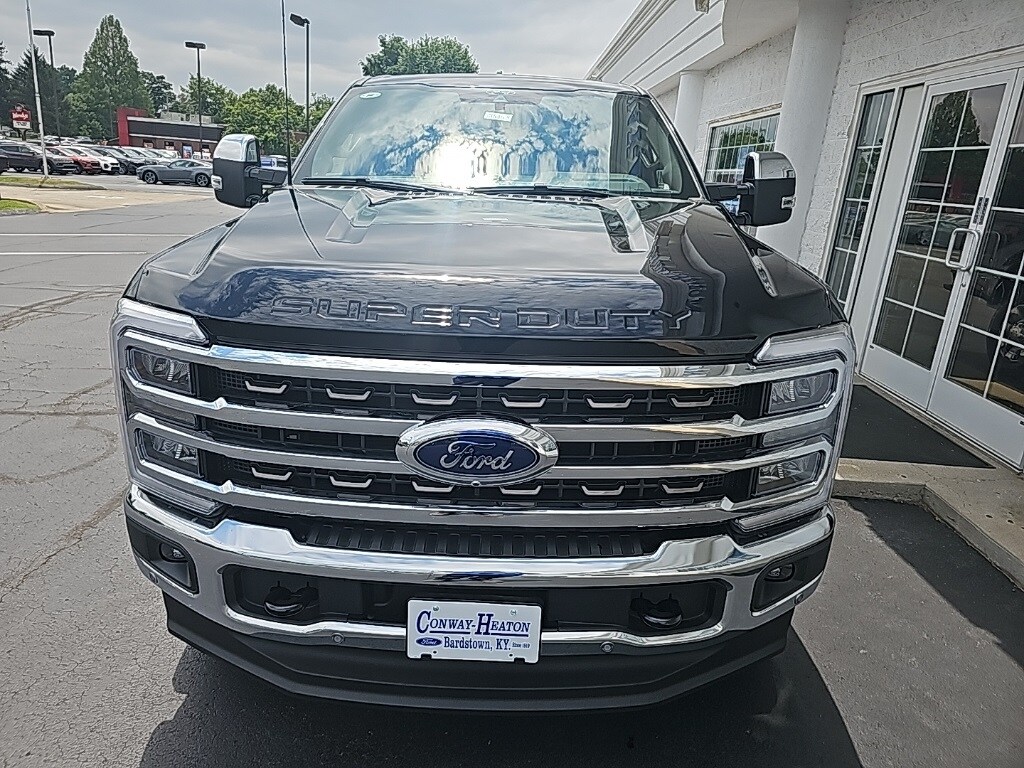 2025 Ford F-250 King Ranch photo 3