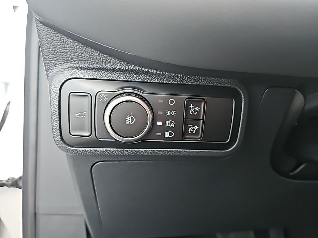 2026 Ford Explorer Active - Photo 23