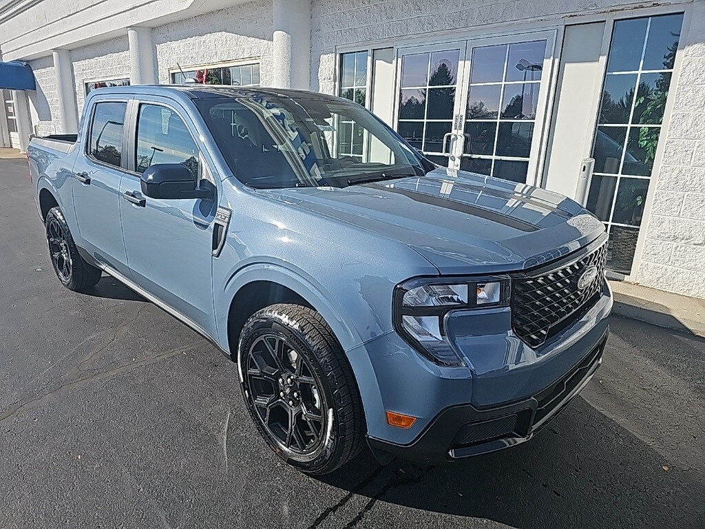 New 2025 Ford Maverick XLT Truck SuperCrew