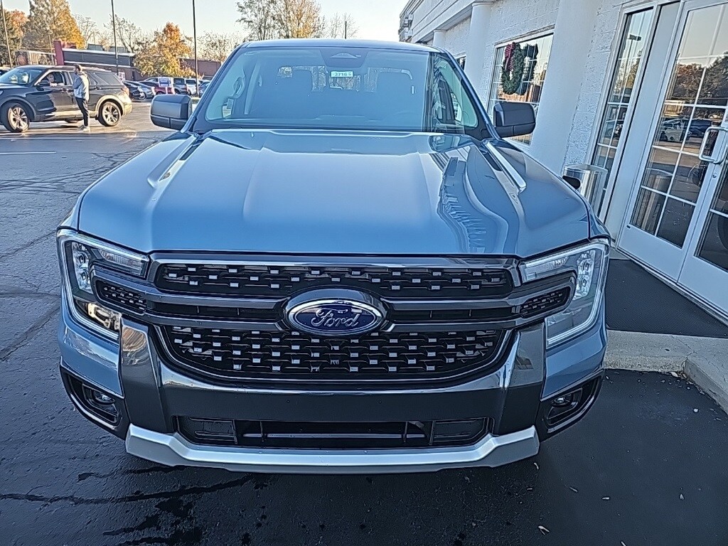 2025 Ford Ranger XLT photo 3