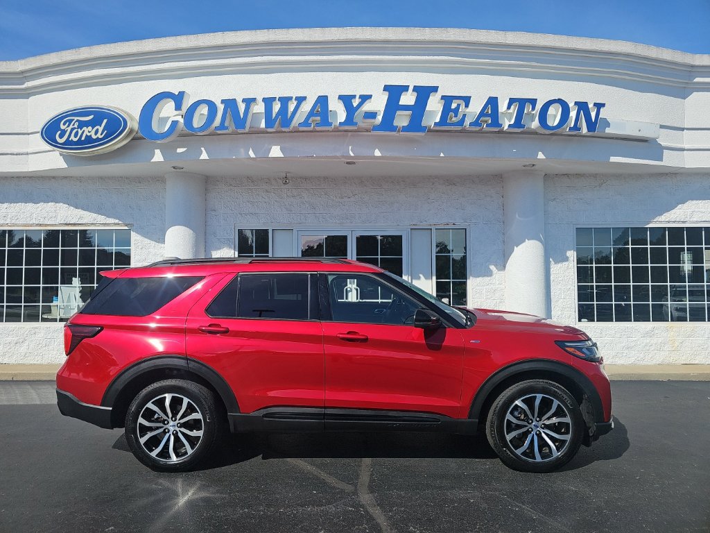 2025 Ford Explorer
