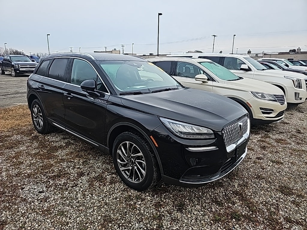 2022 Lincoln Corsair Base's photo