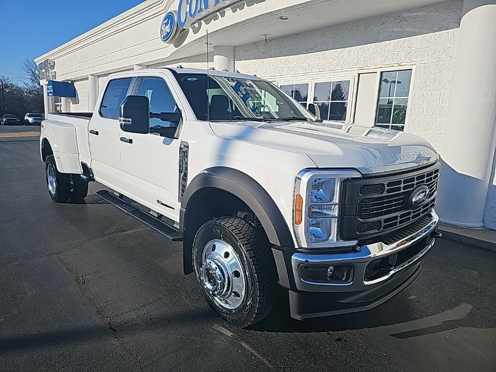 2026 Ford F-450 XL photo 2