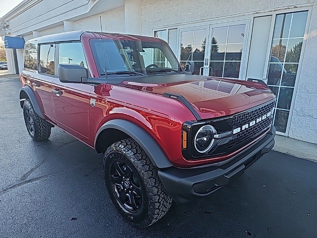 2025 Ford Bronco Big Bend photo 2
