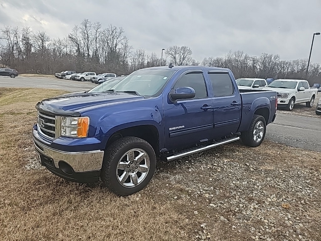 2013 GMC Sierra 1500 SLT's photo