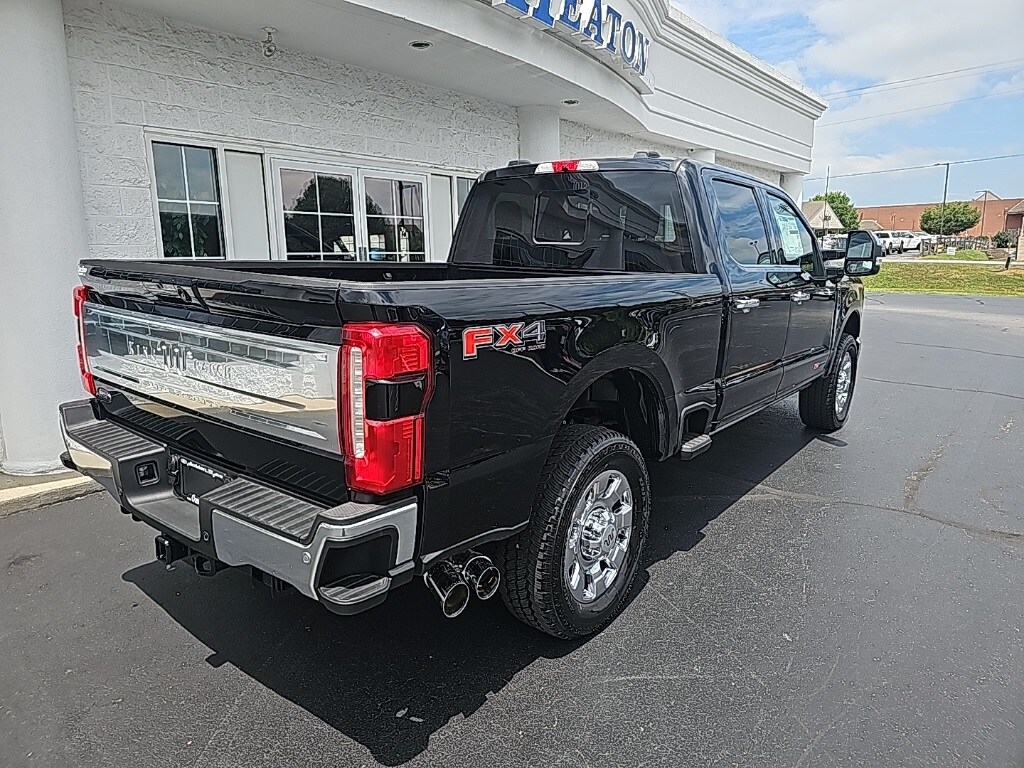 2025 Ford F-250 King Ranch photo 4